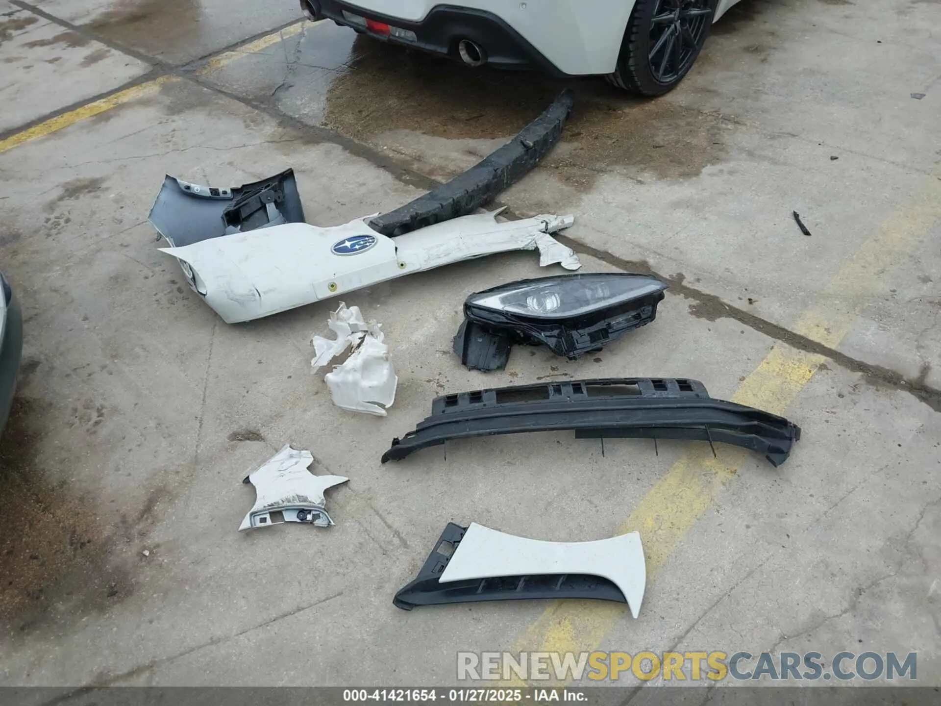 11 Photograph of a damaged car JF1ZDBF14P8707420 SUBARU BRZ 2023