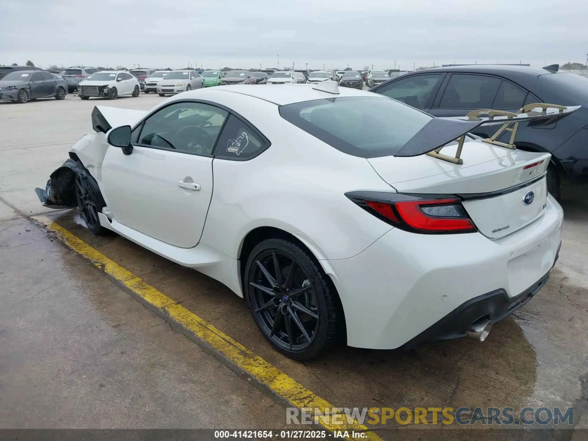 3 Photograph of a damaged car JF1ZDBF14P8707420 SUBARU BRZ 2023