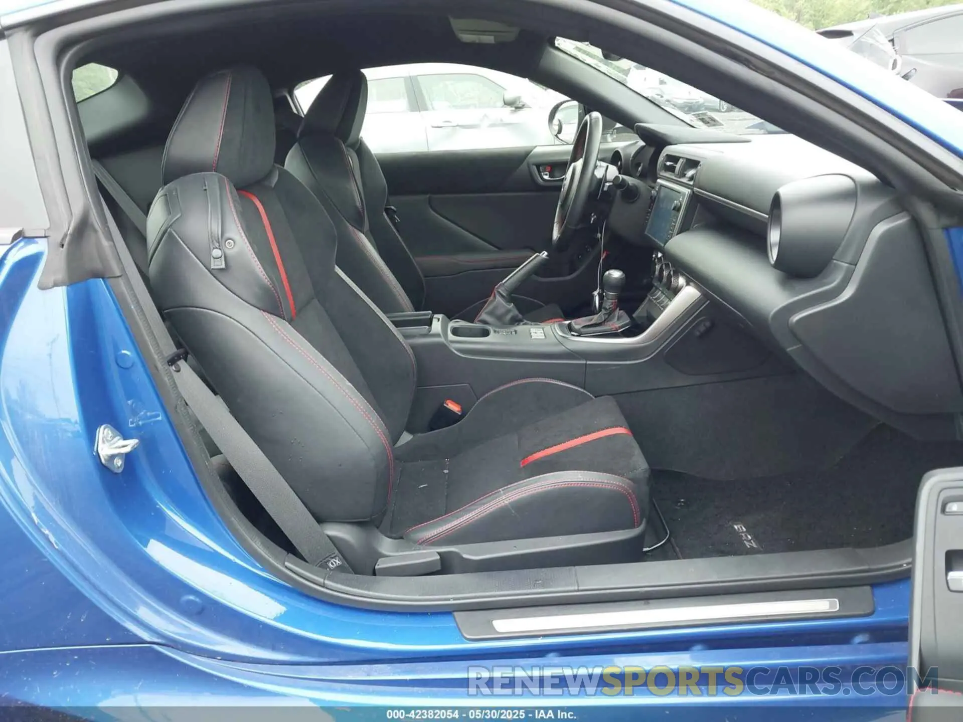 5 Photograph of a damaged car JF1ZDBF19P8703377 SUBARU BRZ 2023