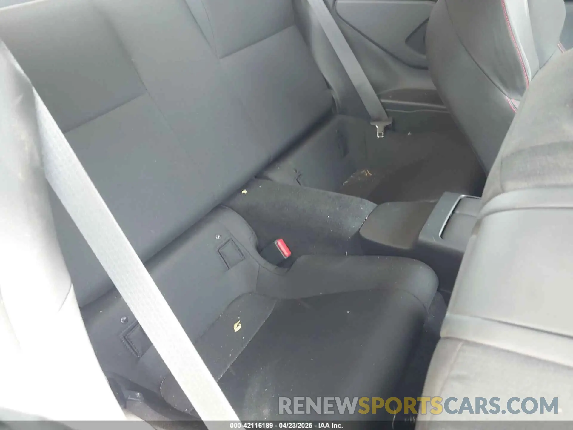 8 Photograph of a damaged car JF1ZDBB17R9703395 SUBARU BRZ 2024