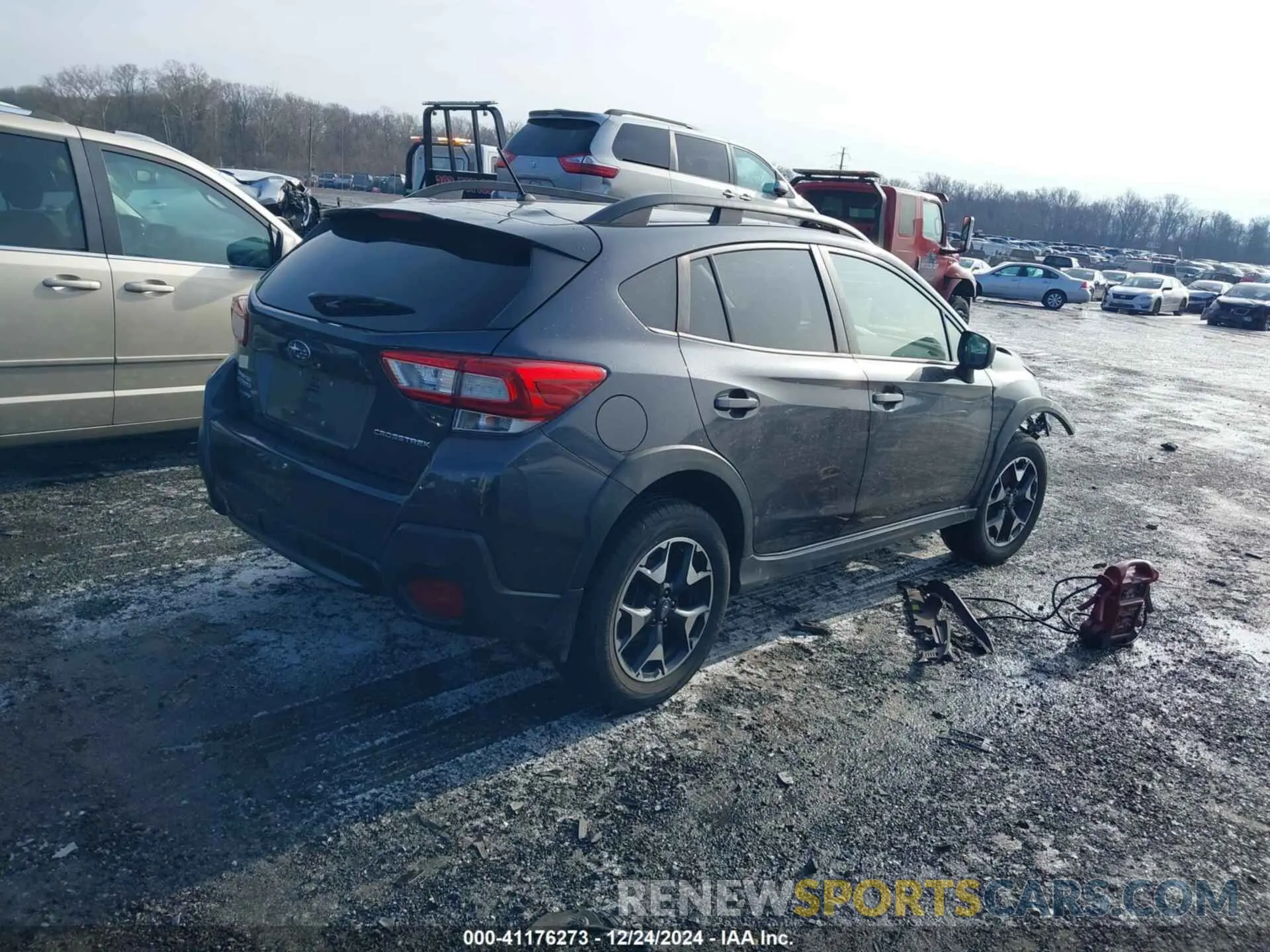 4 Photograph of a damaged car JF2GTAAC1K9356283 SUBARU CROSSTREK 2019