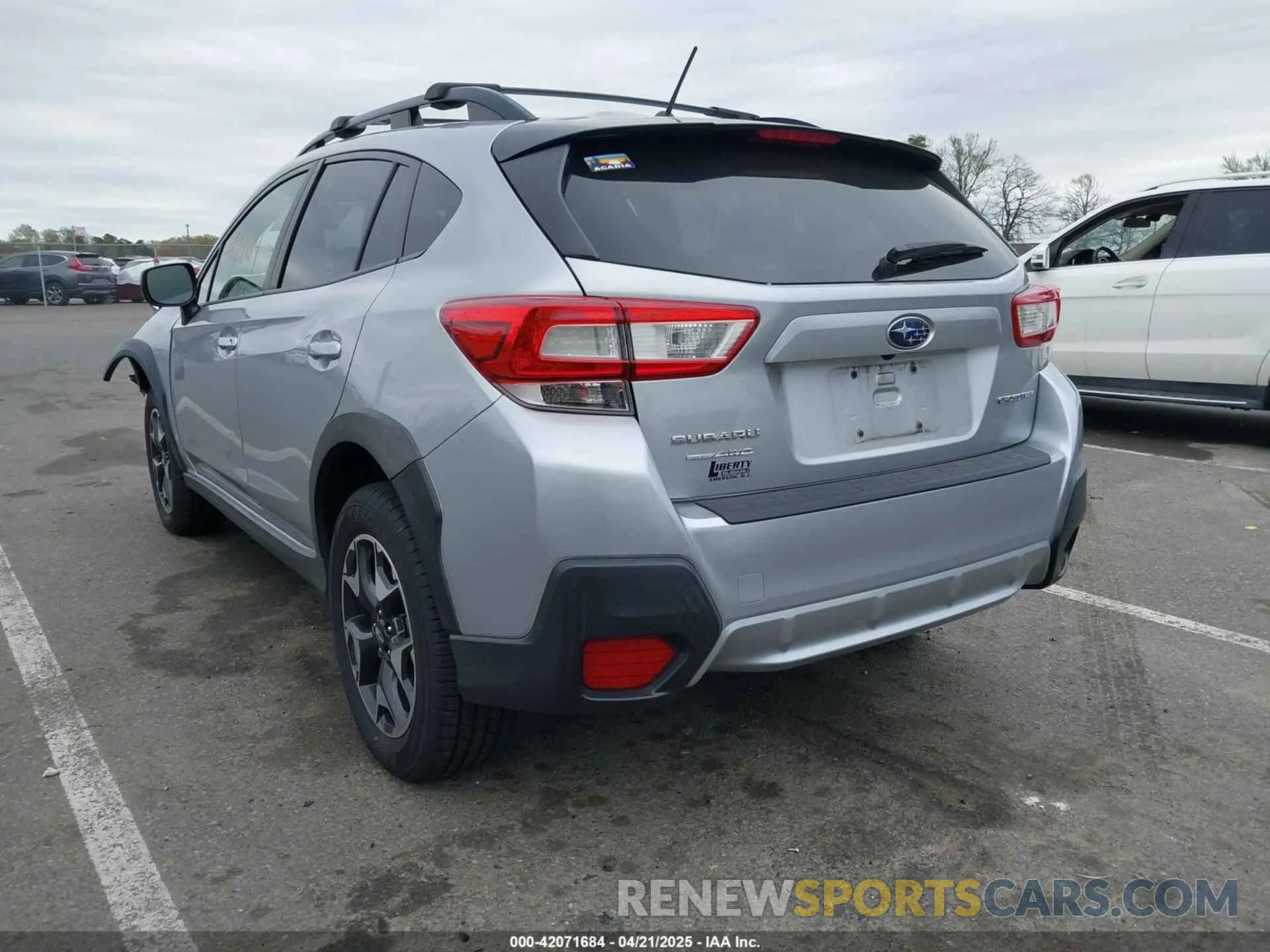 3 Photograph of a damaged car JF2GTAAC9KH216696 SUBARU CROSSTREK 2019