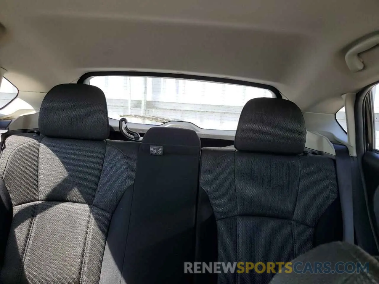 10 Photograph of a damaged car JF2GTABC1K8386615 SUBARU CROSSTREK 2019