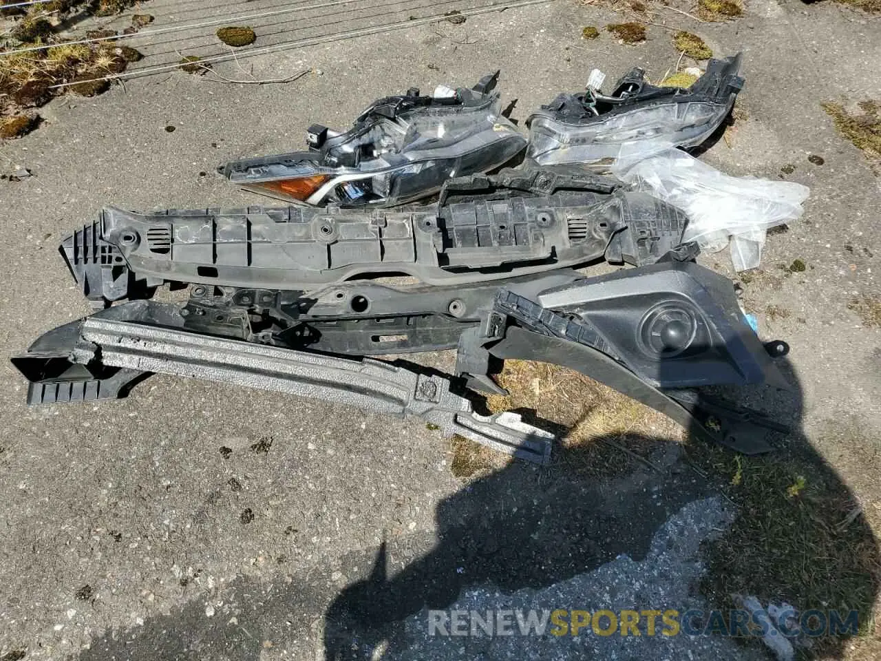 13 Photograph of a damaged car JF2GTABC1K8386615 SUBARU CROSSTREK 2019