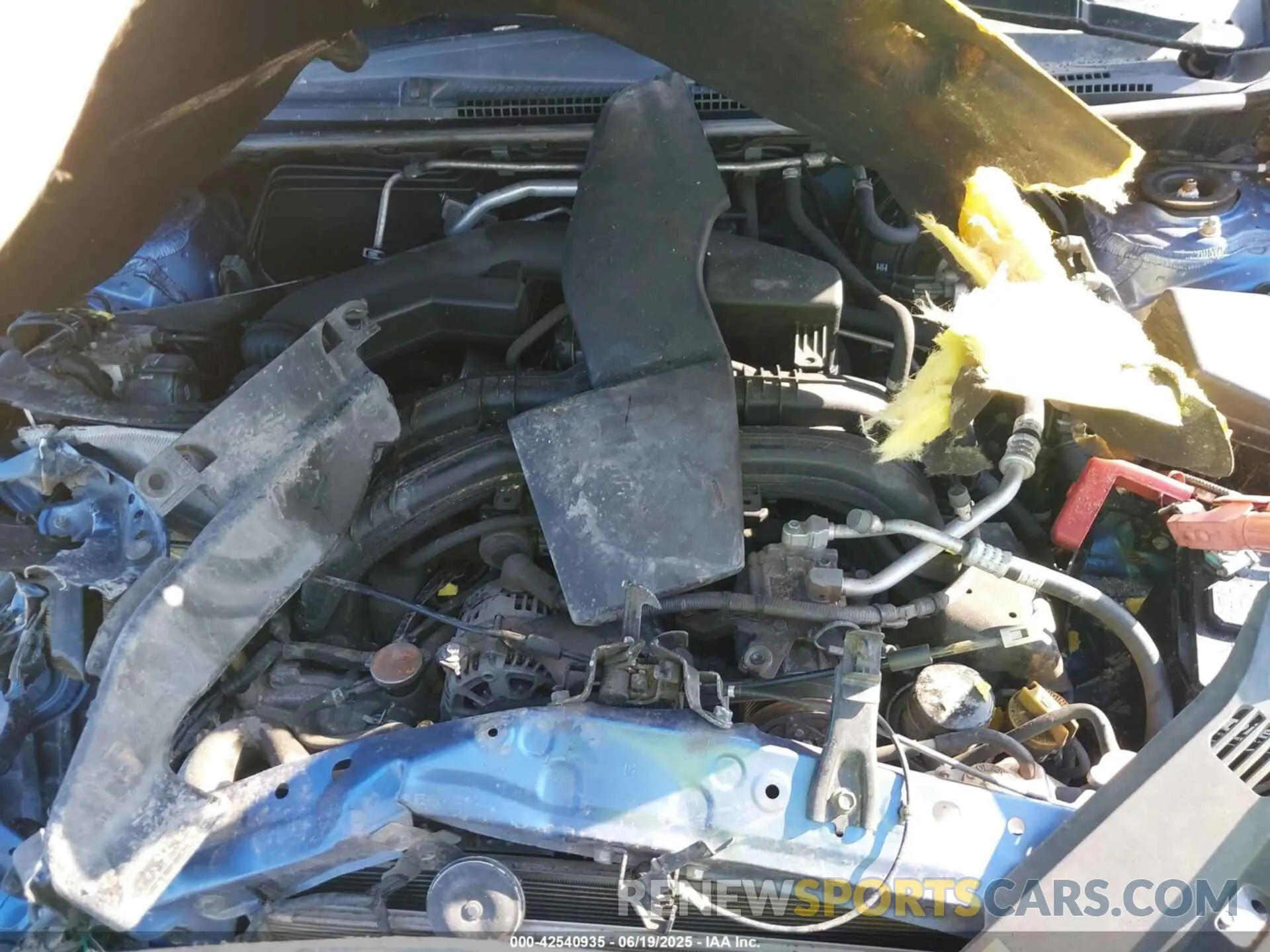 10 Photograph of a damaged car JF2GTABC2KH329985 SUBARU CROSSTREK 2019