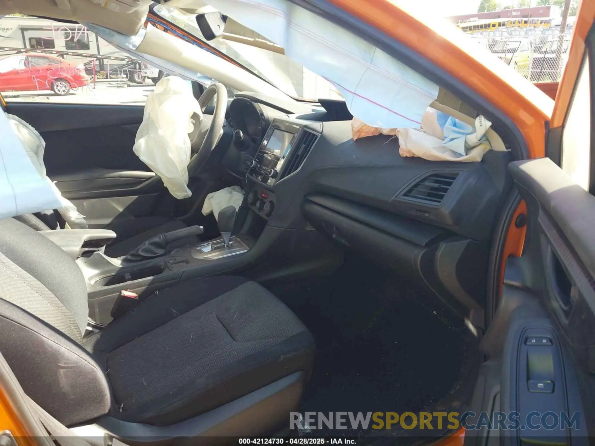 5 Photograph of a damaged car JF2GTABC5K8255235 SUBARU CROSSTREK 2019