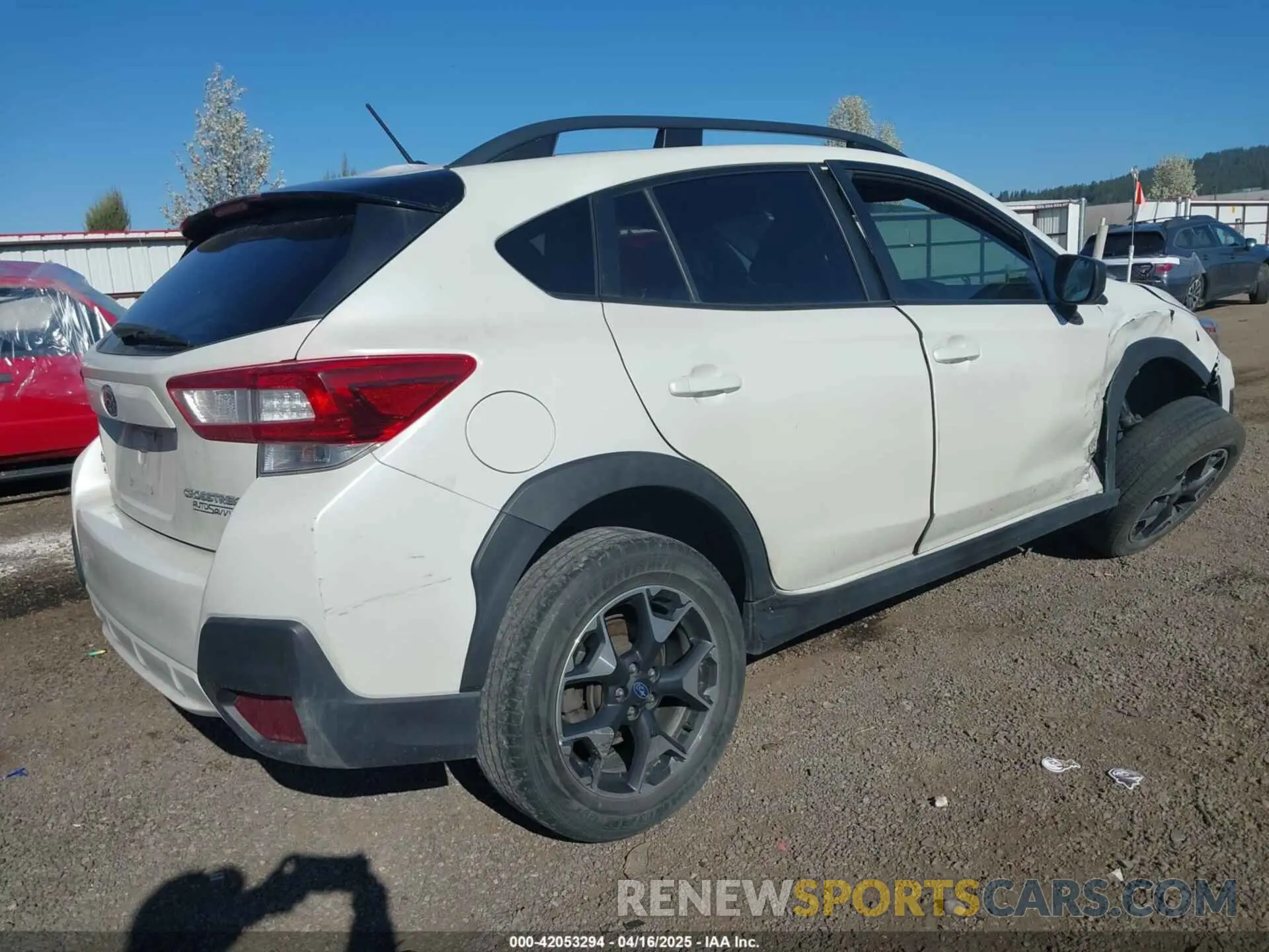 4 Photograph of a damaged car JF2GTABC7K8294571 SUBARU CROSSTREK 2019