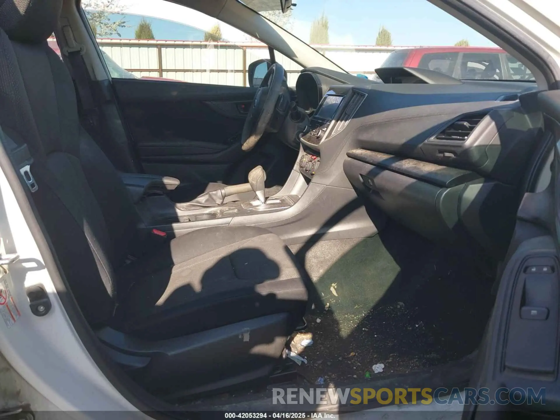 5 Photograph of a damaged car JF2GTABC7K8294571 SUBARU CROSSTREK 2019