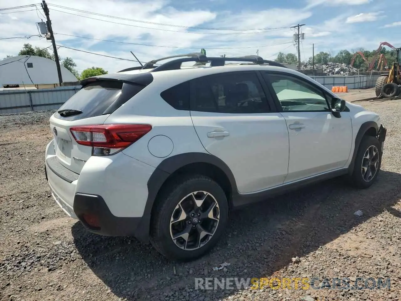 3 Photograph of a damaged car JF2GTABC8KH393027 SUBARU CROSSTREK 2019