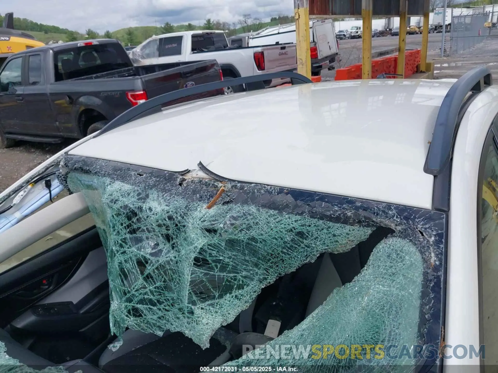 6 Photograph of a damaged car JF2GTABCXK8263346 SUBARU CROSSTREK 2019