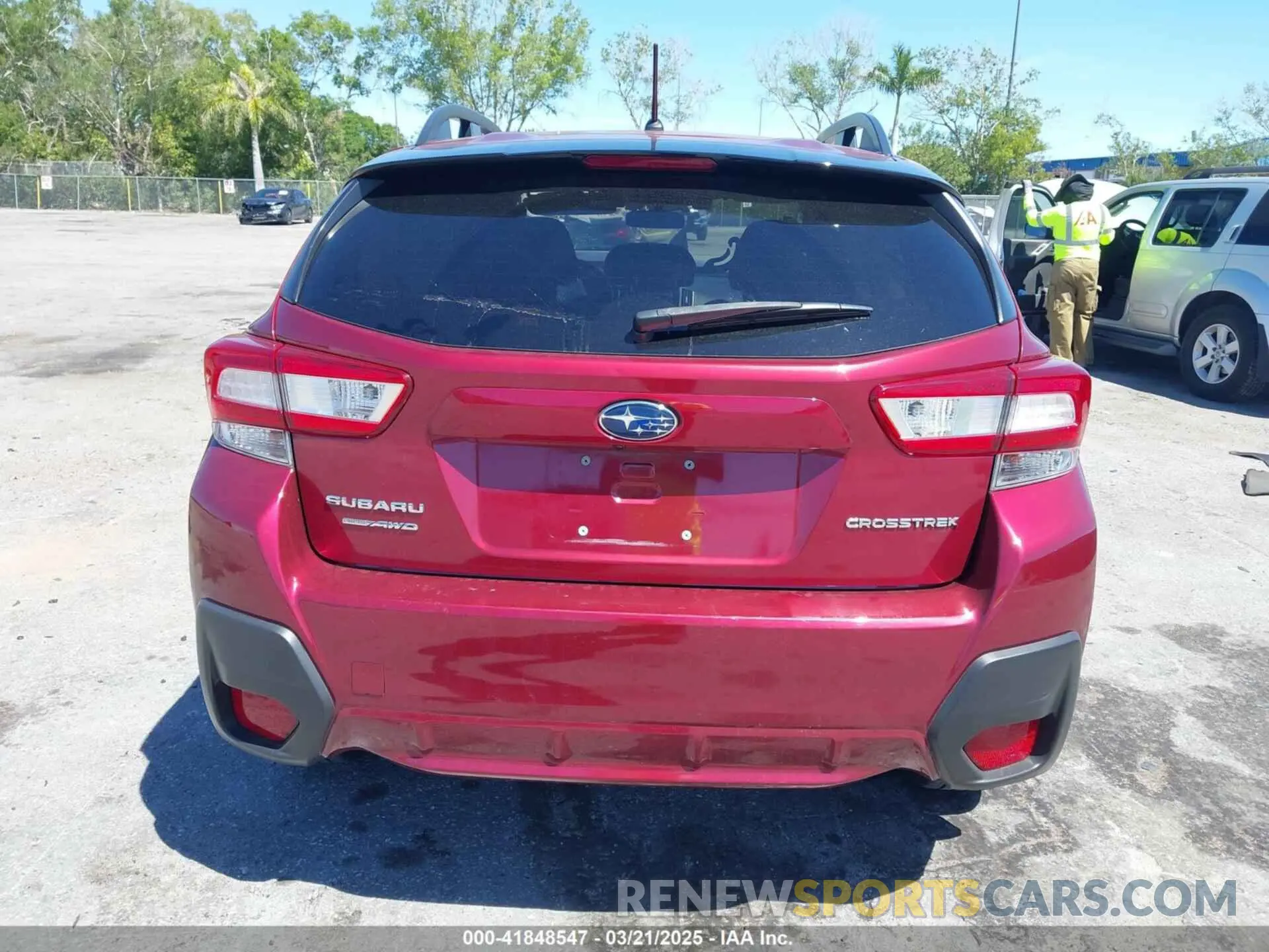 17 Photograph of a damaged car JF2GTABCXKH313713 SUBARU CROSSTREK 2019