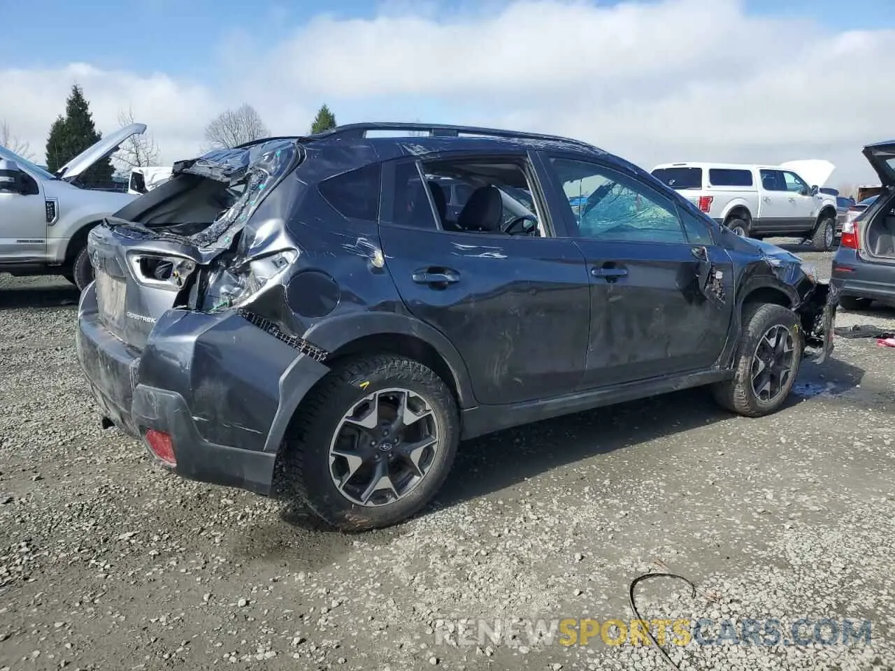 3 Photograph of a damaged car JF2GTACC1KG288107 SUBARU CROSSTREK 2019