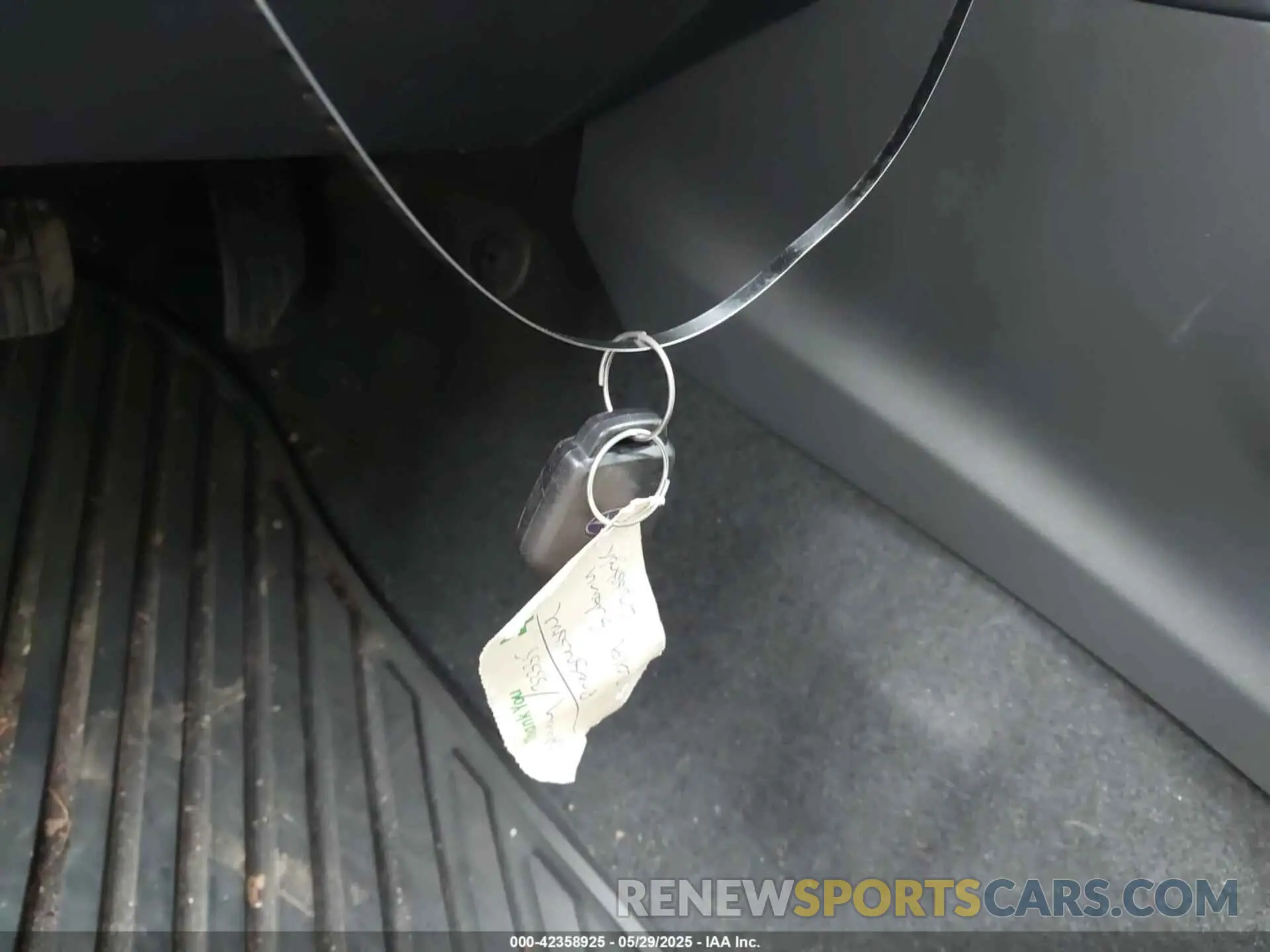 11 Photograph of a damaged car JF2GTACC2KH255868 SUBARU CROSSTREK 2019