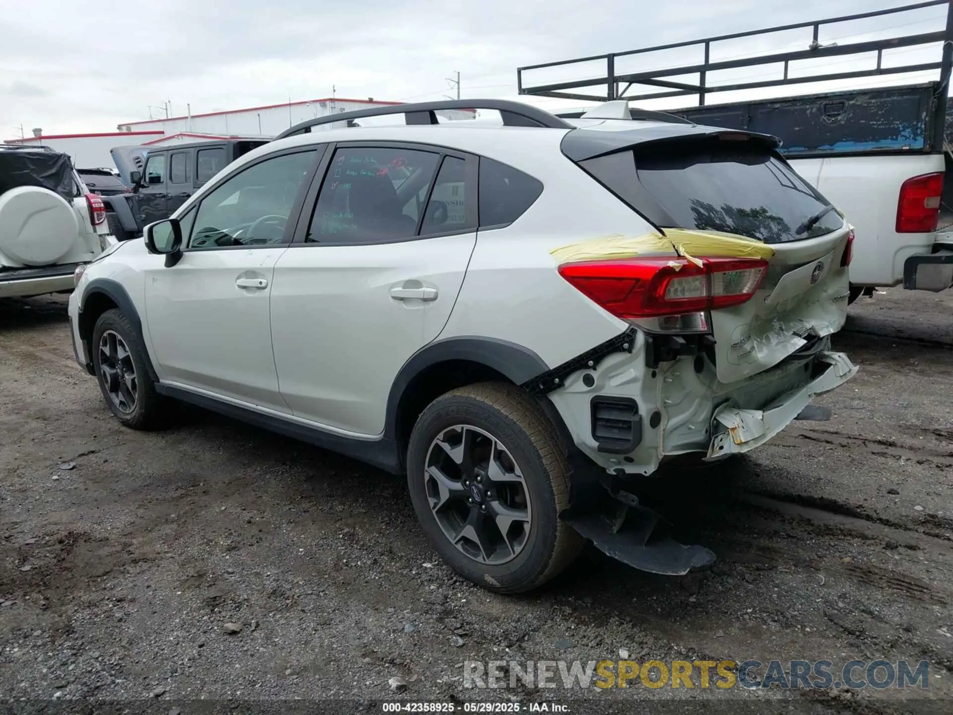 3 Photograph of a damaged car JF2GTACC2KH255868 SUBARU CROSSTREK 2019