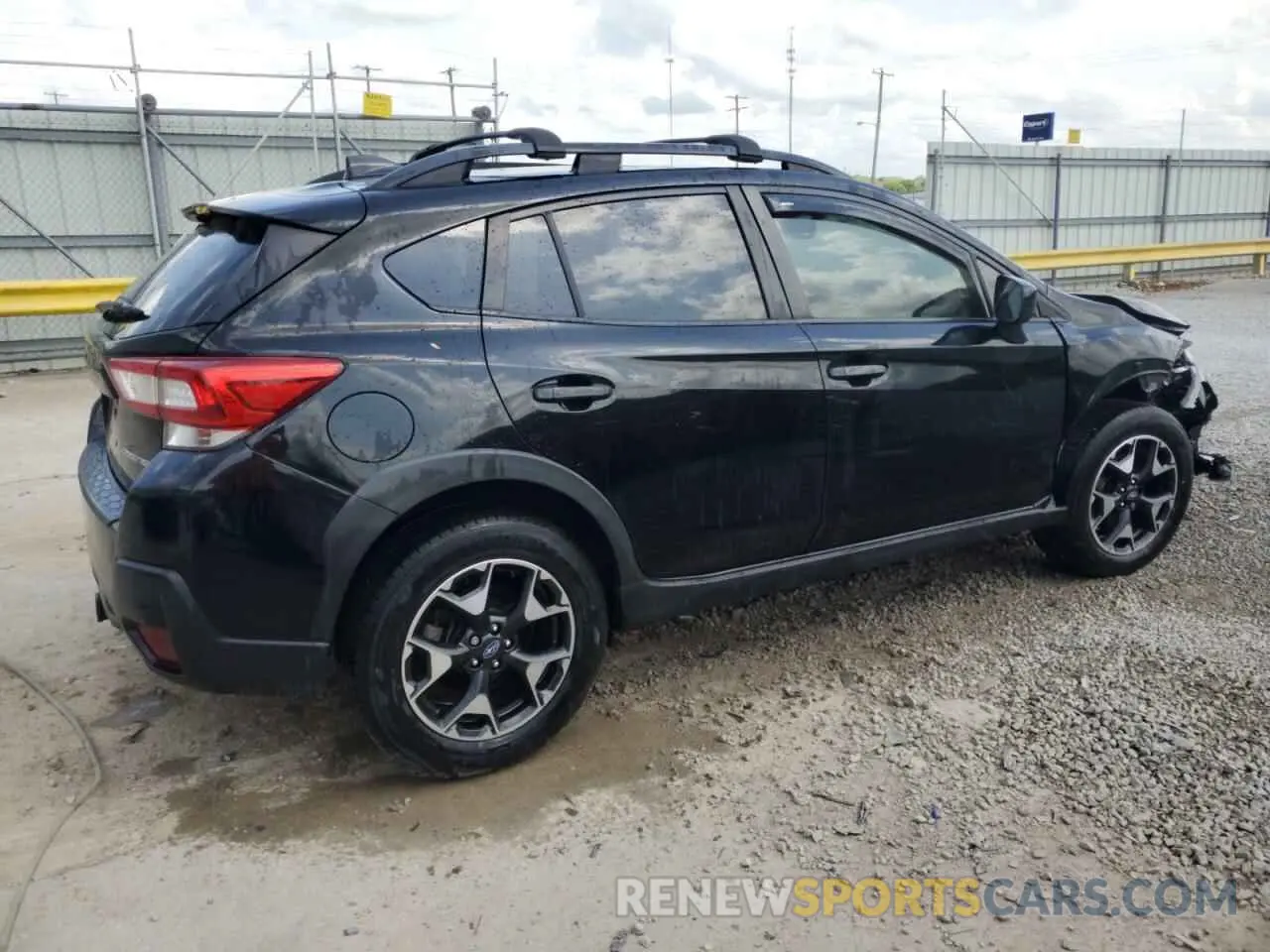 3 Photograph of a damaged car JF2GTACC3KH265101 SUBARU CROSSTREK 2019