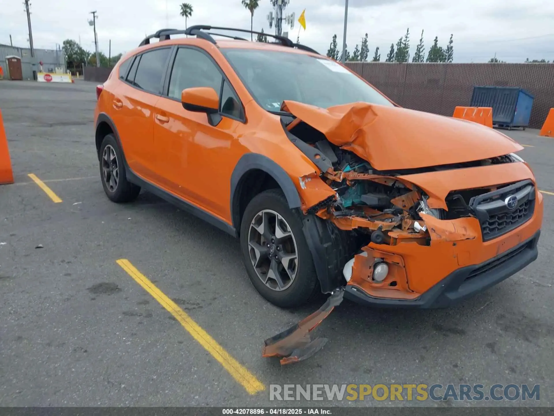 1 Photograph of a damaged car JF2GTACC3KH271996 SUBARU CROSSTREK 2019