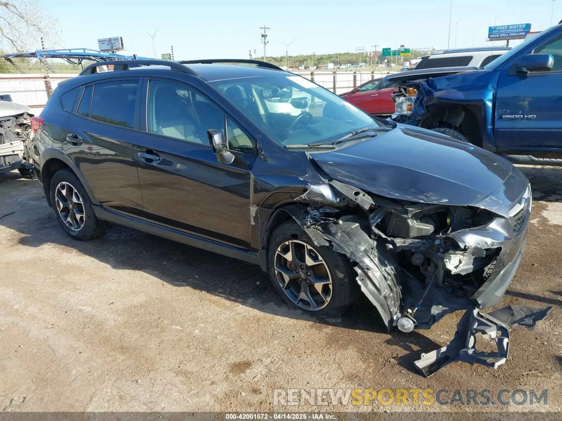 1 Photograph of a damaged car JF2GTACC4K8322938 SUBARU CROSSTREK 2019