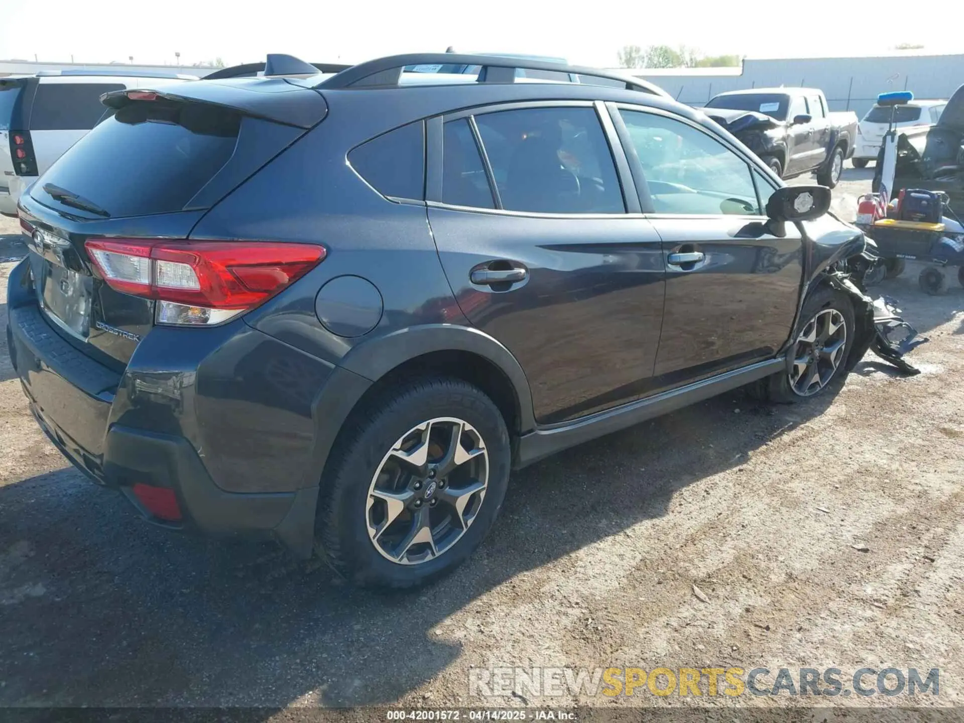 4 Photograph of a damaged car JF2GTACC4K8322938 SUBARU CROSSTREK 2019