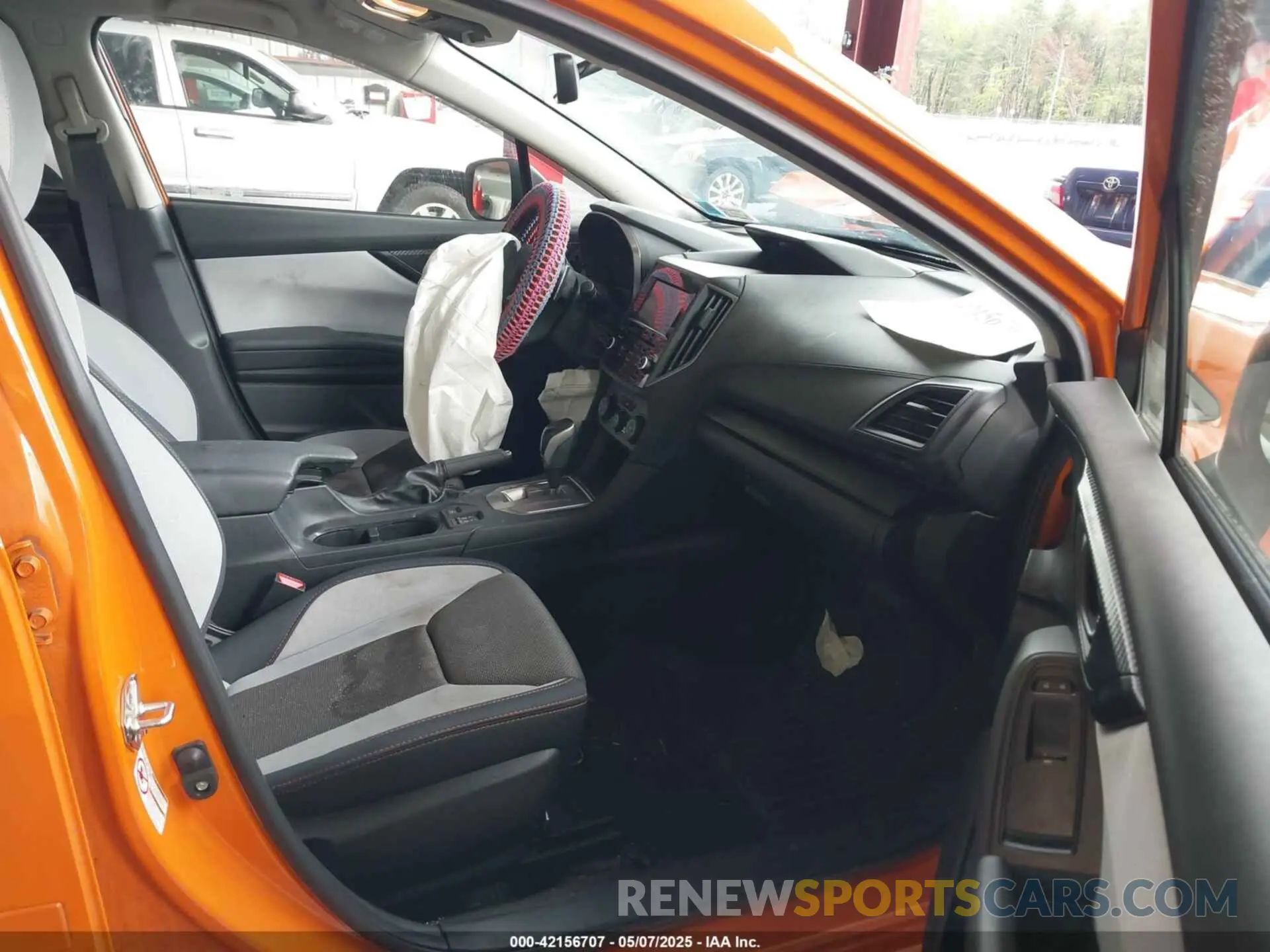 5 Photograph of a damaged car JF2GTACC4K8377700 SUBARU CROSSTREK 2019