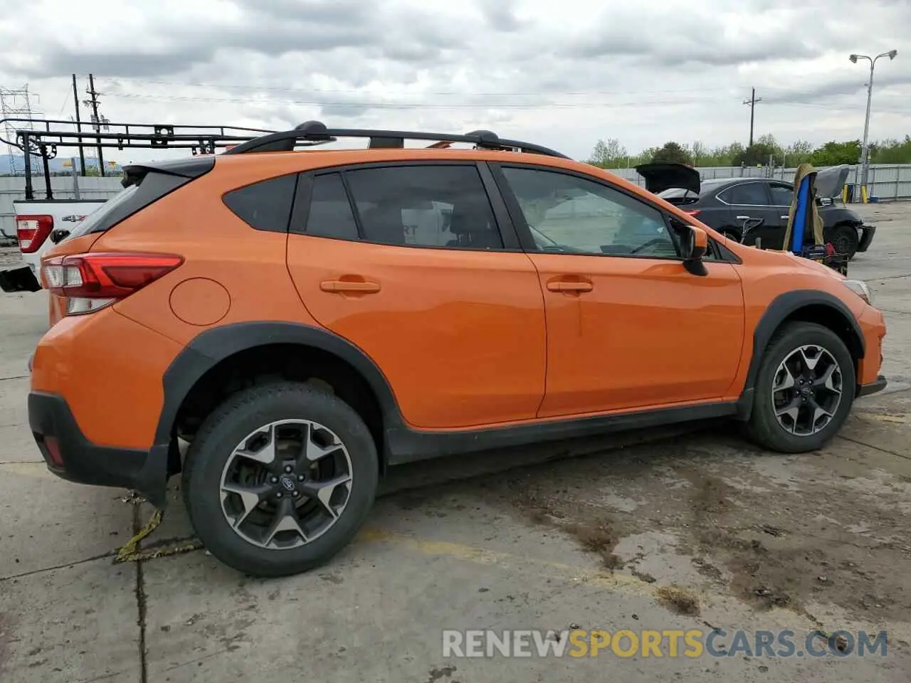 3 Photograph of a damaged car JF2GTACC5KH342969 SUBARU CROSSTREK 2019