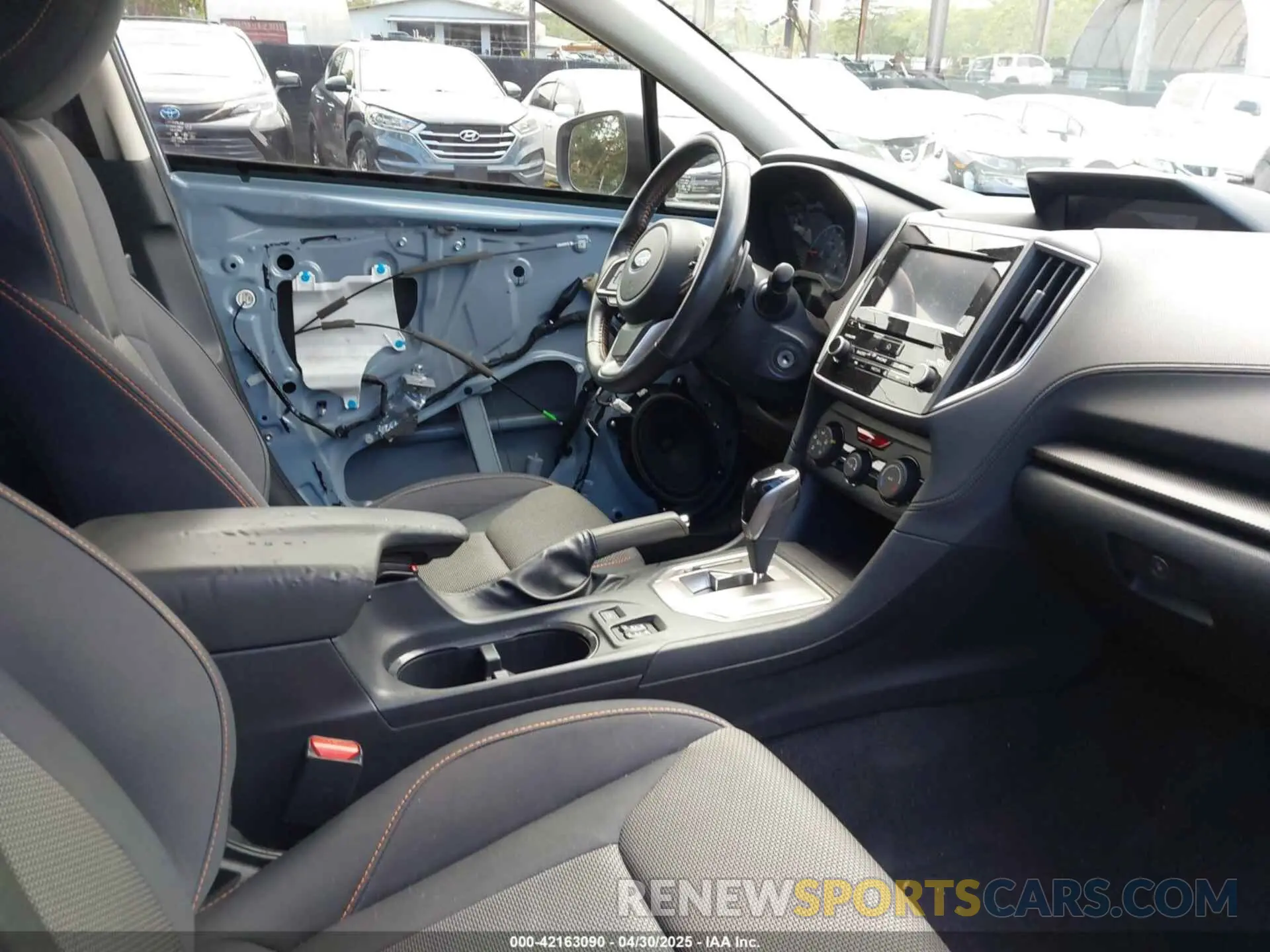 5 Photograph of a damaged car JF2GTACC5KH364180 SUBARU CROSSTREK 2019