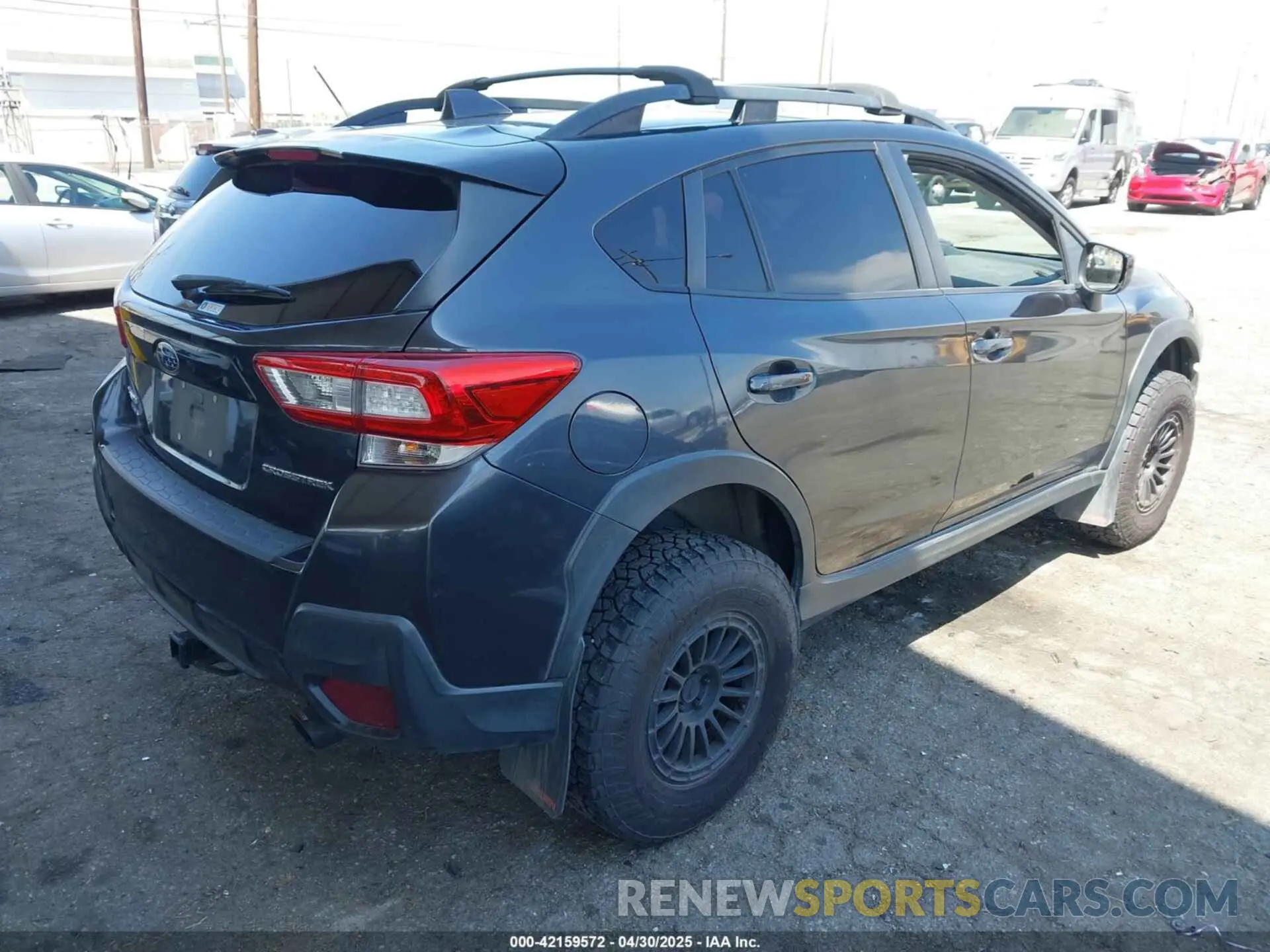 4 Photograph of a damaged car JF2GTACC6K8271703 SUBARU CROSSTREK 2019