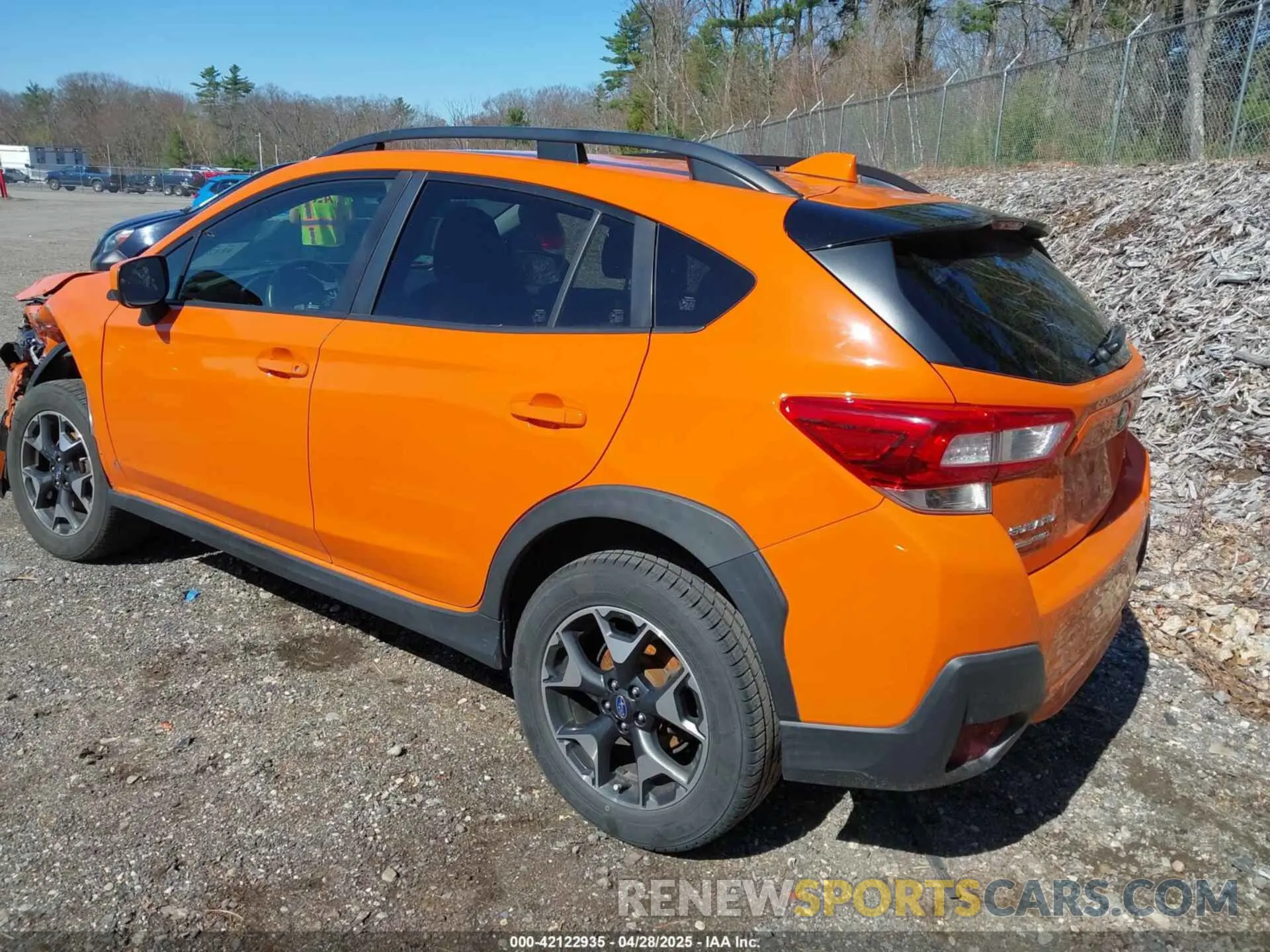 3 Photograph of a damaged car JF2GTACC8K8271234 SUBARU CROSSTREK 2019