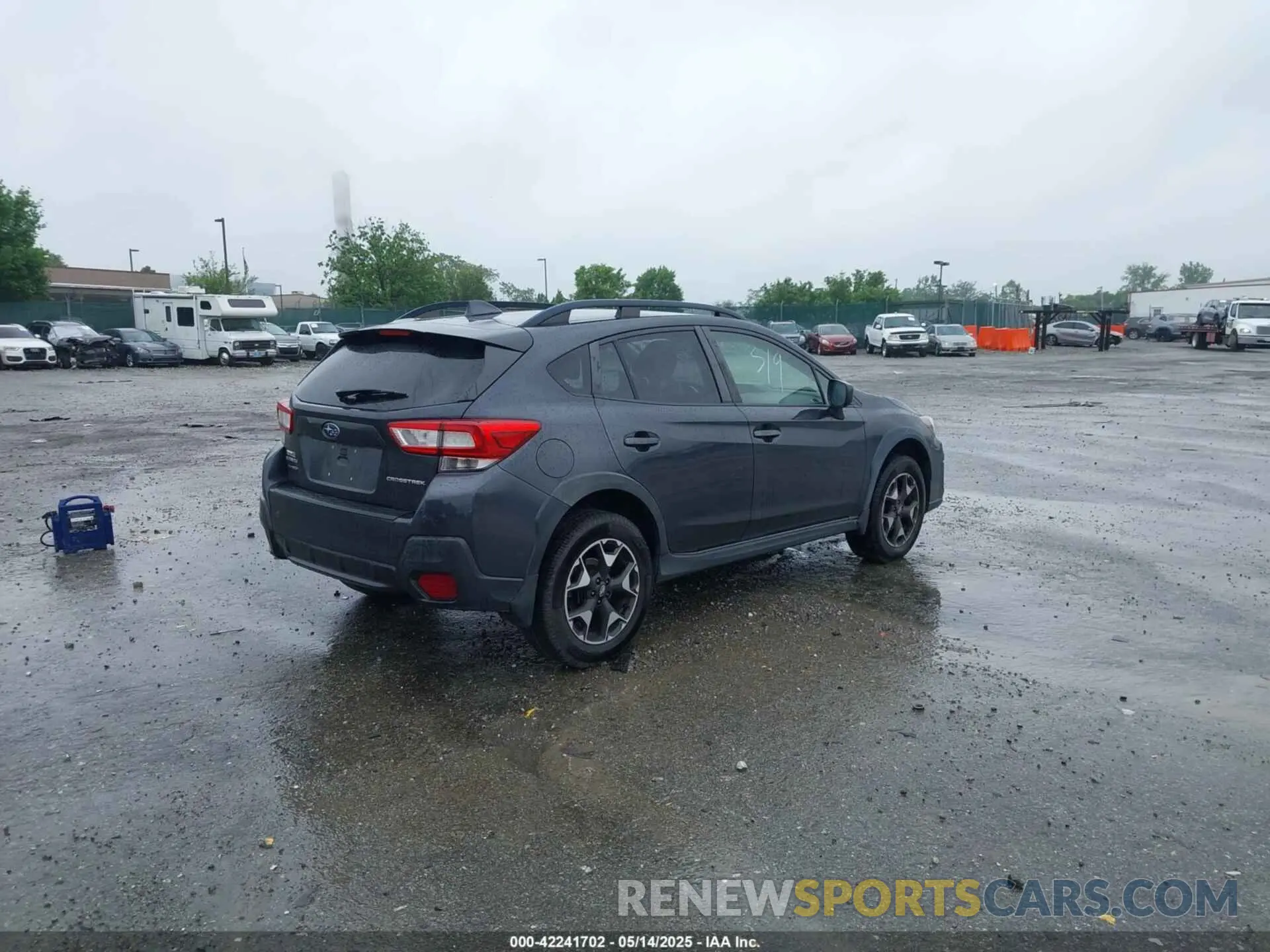 4 Photograph of a damaged car JF2GTACC9K8205601 SUBARU CROSSTREK 2019