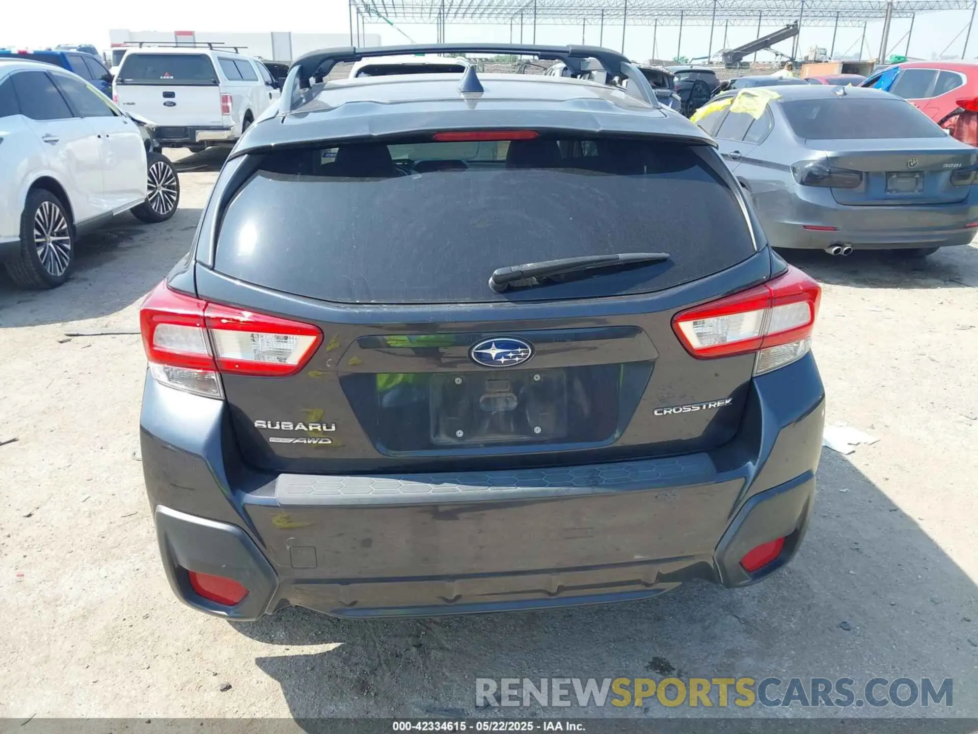 16 Photograph of a damaged car JF2GTACC9K8303947 SUBARU CROSSTREK 2019