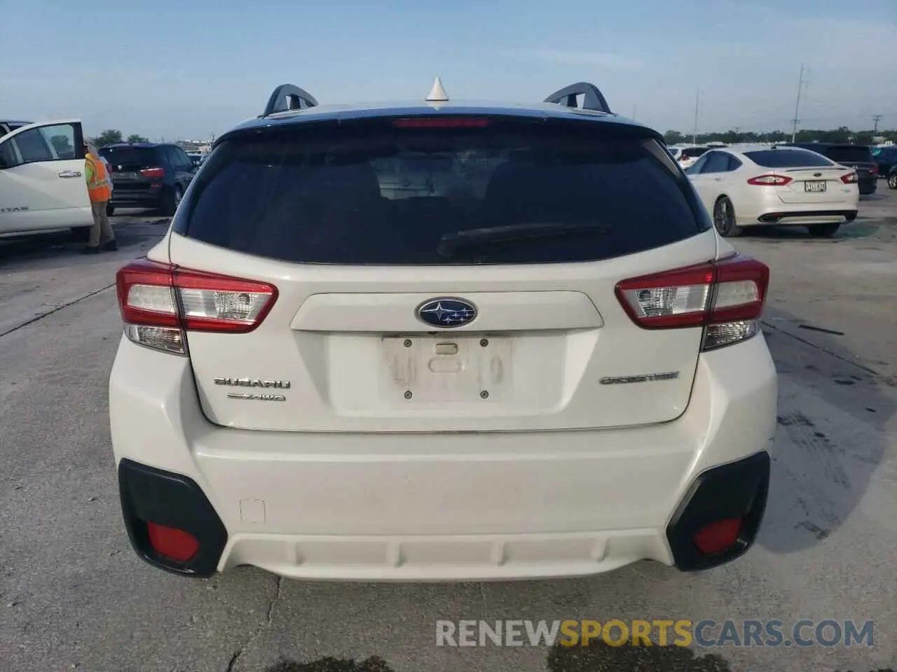 6 Photograph of a damaged car JF2GTACC9K8394895 SUBARU CROSSTREK 2019