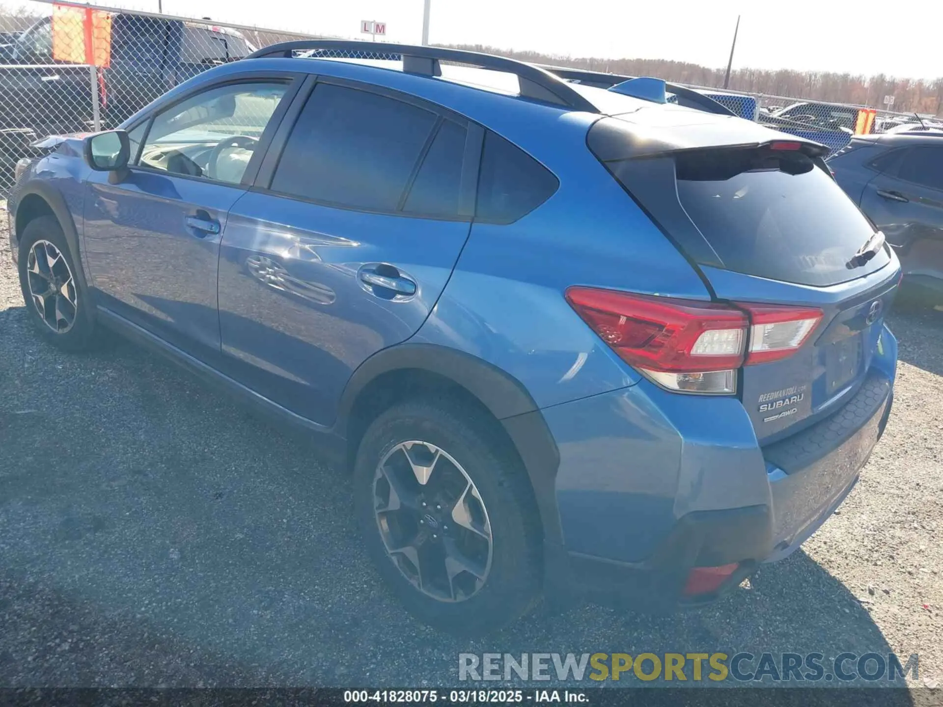 3 Photograph of a damaged car JF2GTACC9KH383444 SUBARU CROSSTREK 2019