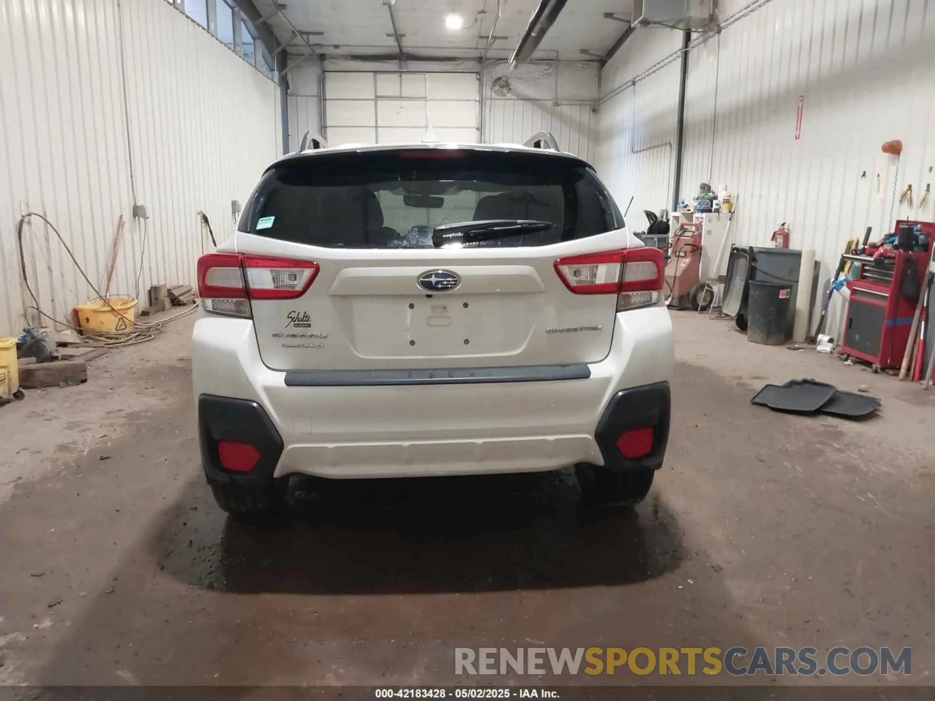 17 Photograph of a damaged car JF2GTADC2K8317302 SUBARU CROSSTREK 2019