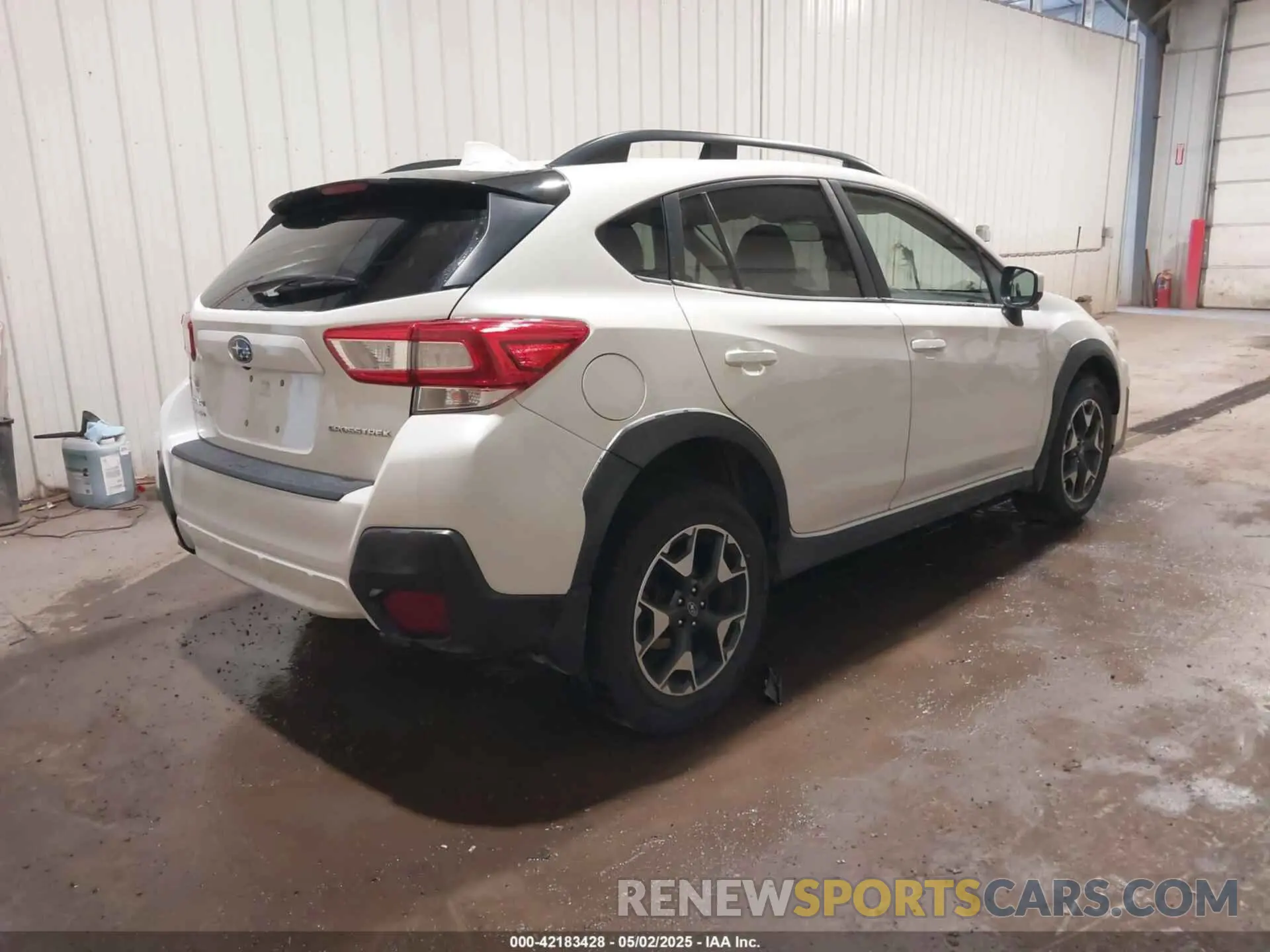 4 Photograph of a damaged car JF2GTADC2K8317302 SUBARU CROSSTREK 2019