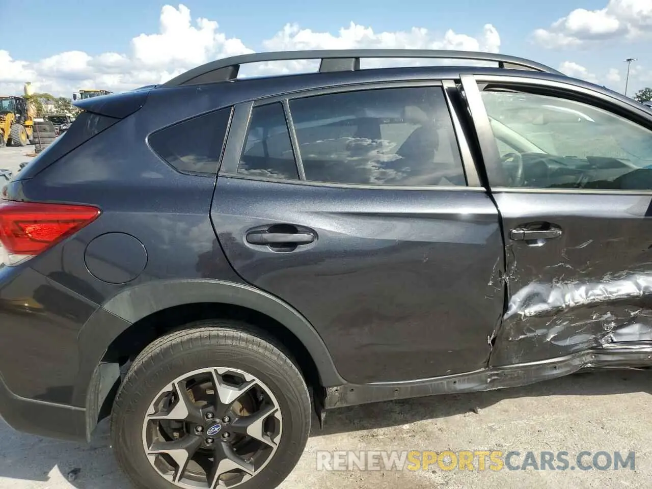 10 Photograph of a damaged car JF2GTADC3K8304963 SUBARU CROSSTREK 2019