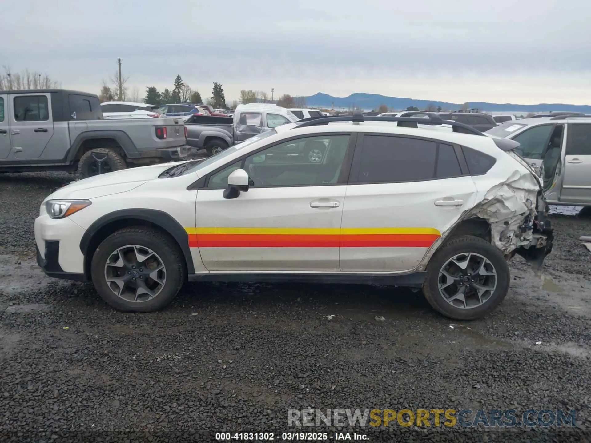 14 Photograph of a damaged car JF2GTAEC0K8308077 SUBARU CROSSTREK 2019