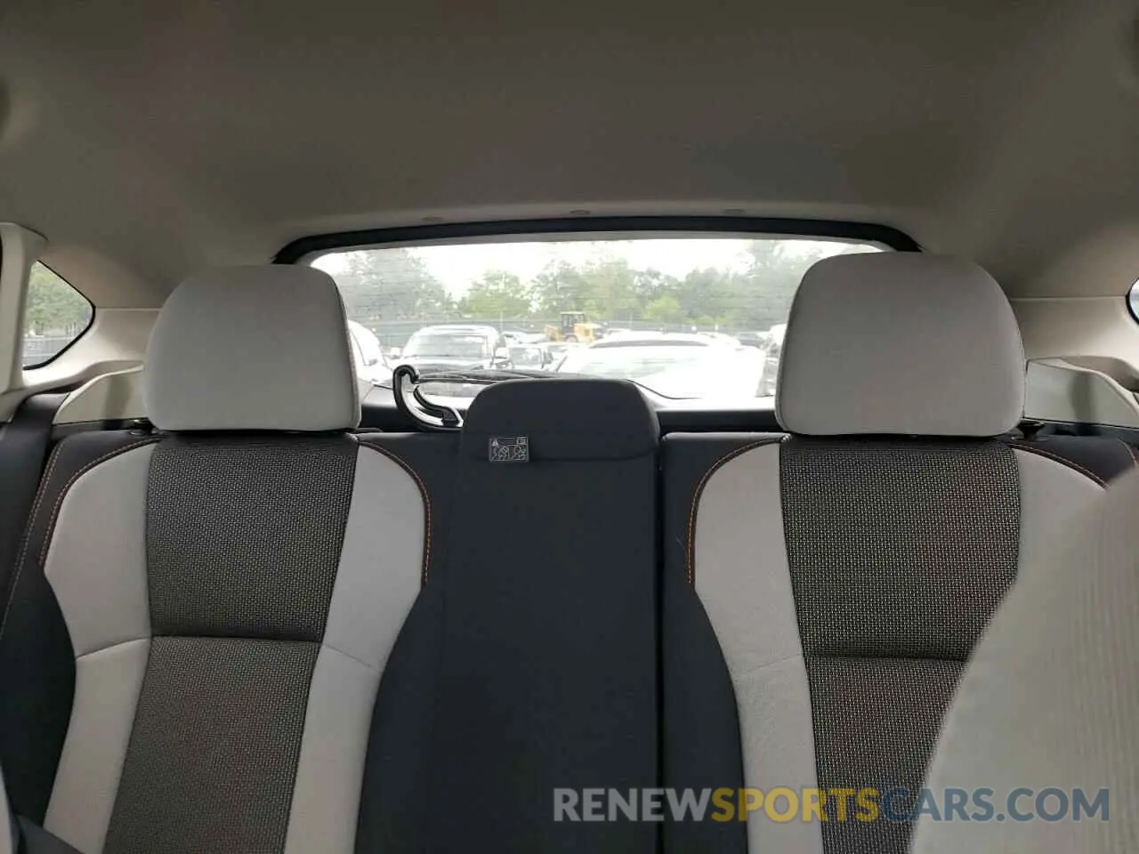 10 Photograph of a damaged car JF2GTAEC0KH207136 SUBARU CROSSTREK 2019
