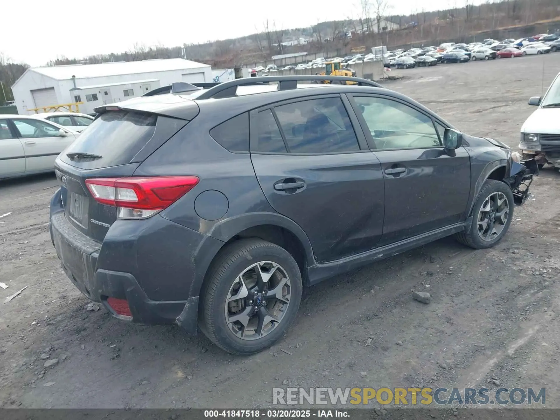 4 Photograph of a damaged car JF2GTAEC0KH317782 SUBARU CROSSTREK 2019