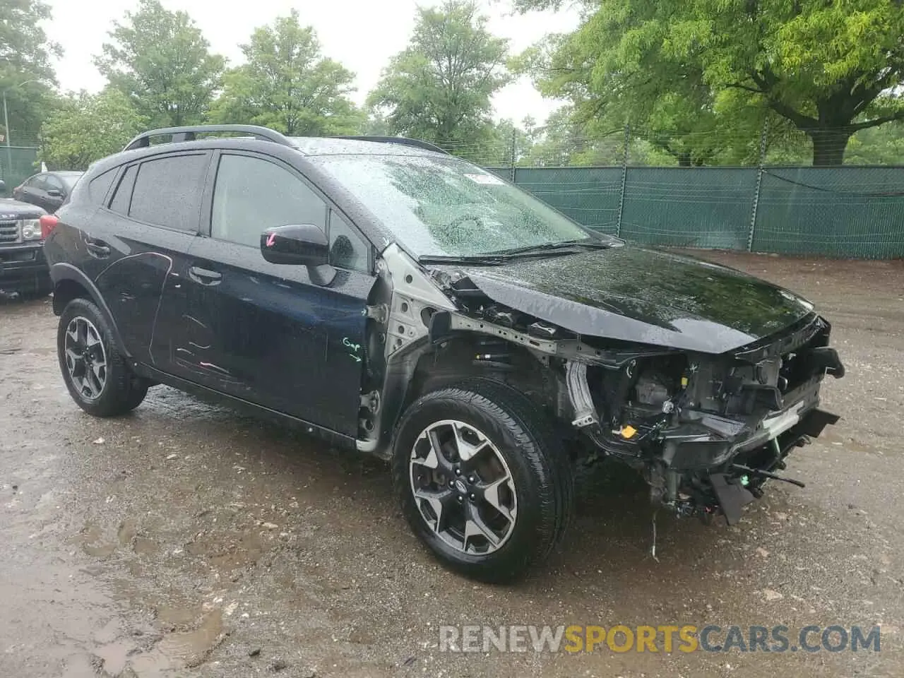 4 Photograph of a damaged car JF2GTAEC1K8383242 SUBARU CROSSTREK 2019