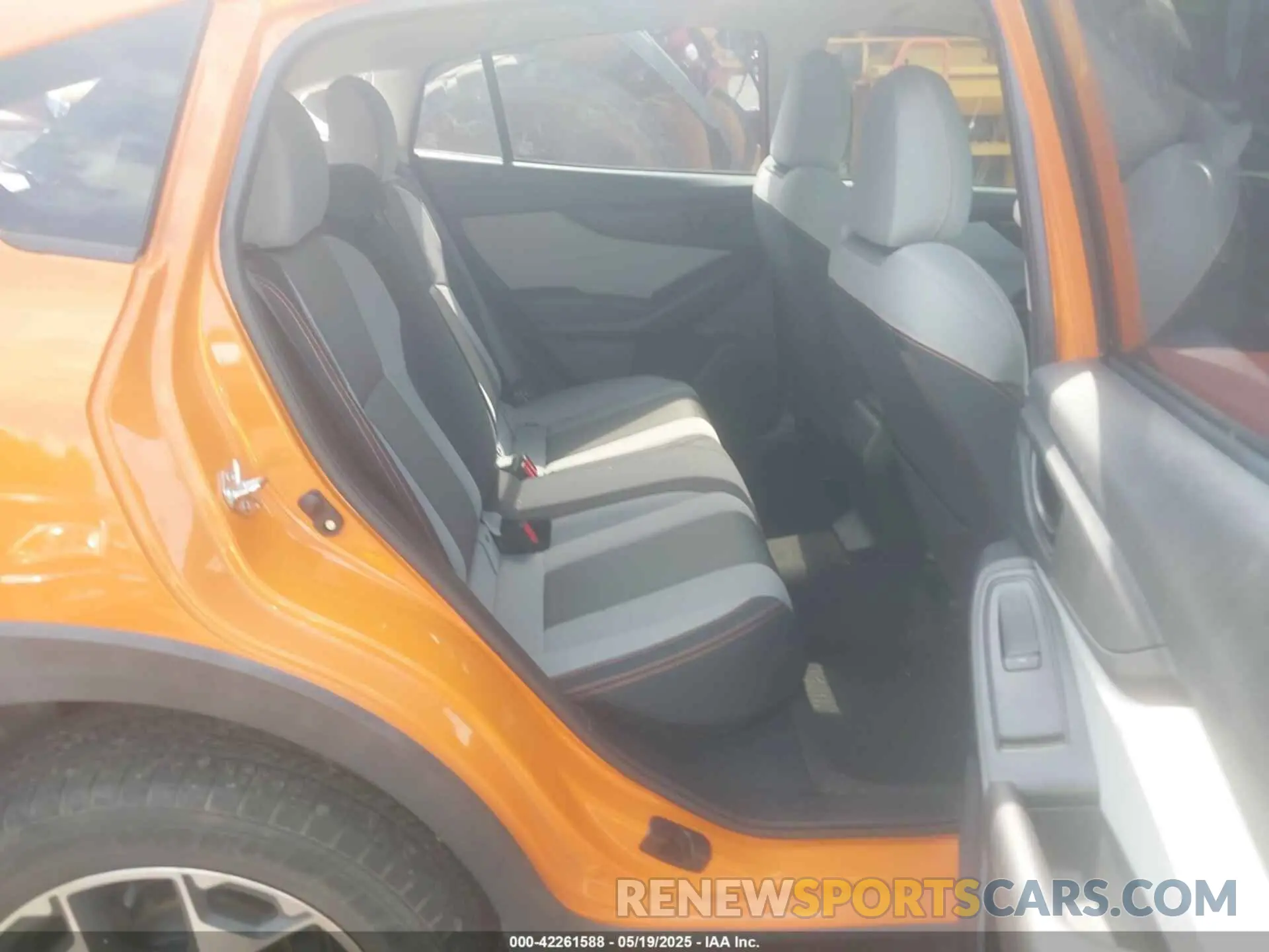 8 Photograph of a damaged car JF2GTAEC2K8235763 SUBARU CROSSTREK 2019