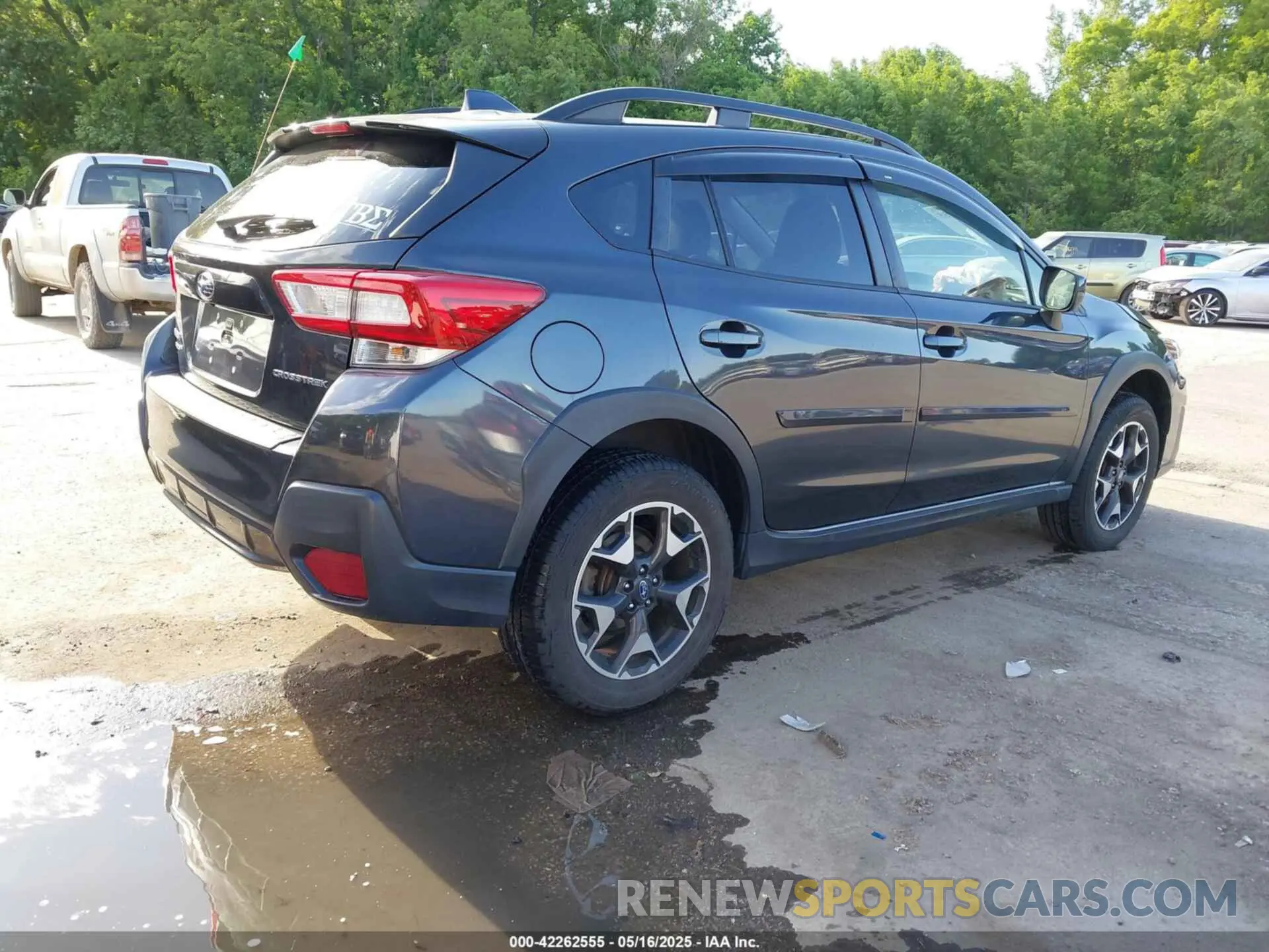 4 Photograph of a damaged car JF2GTAEC2KH396632 SUBARU CROSSTREK 2019