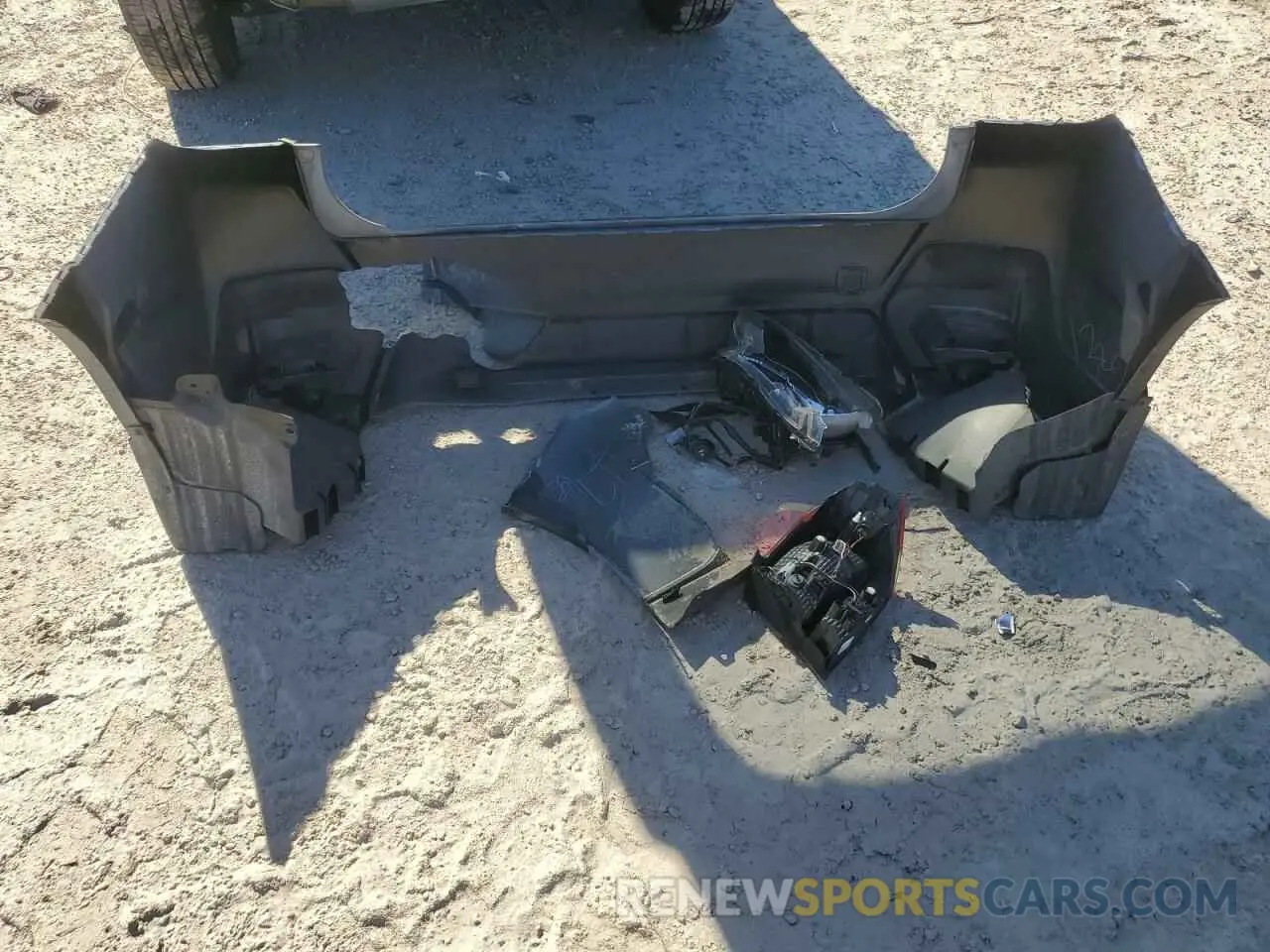 13 Photograph of a damaged car JF2GTAEC3K8321177 SUBARU CROSSTREK 2019