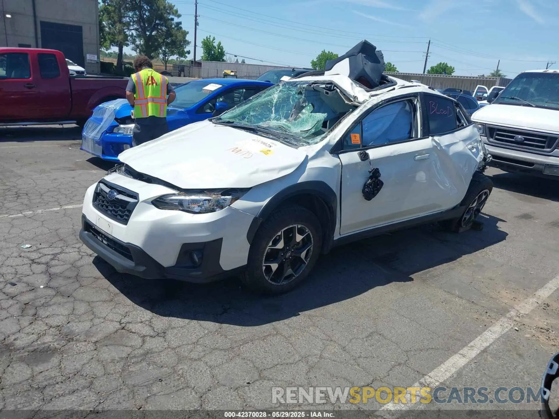 2 Photograph of a damaged car JF2GTAEC3KH223220 SUBARU CROSSTREK 2019