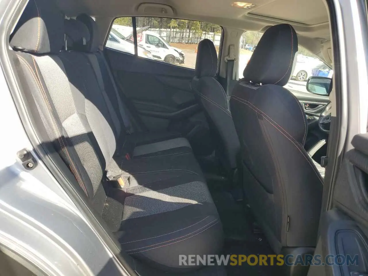 10 Photograph of a damaged car JF2GTAEC4K8331460 SUBARU CROSSTREK 2019