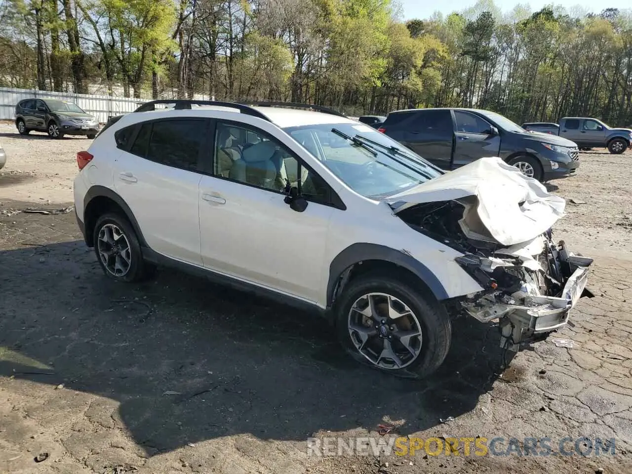 4 Photograph of a damaged car JF2GTAEC5K8385804 SUBARU CROSSTREK 2019