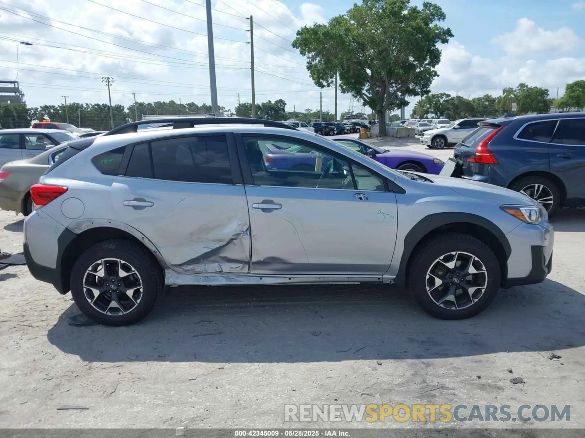 14 Photograph of a damaged car JF2GTAEC5KH336232 SUBARU CROSSTREK 2019
