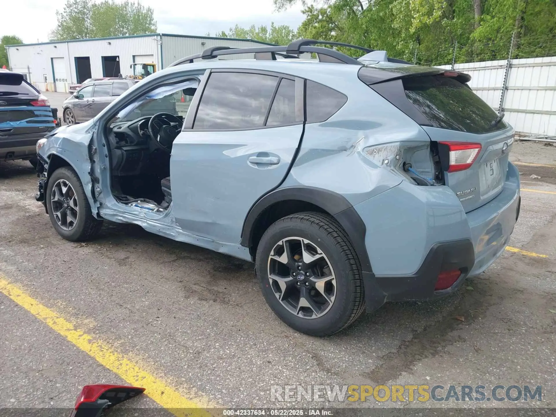 3 Photograph of a damaged car JF2GTAEC7KH263168 SUBARU CROSSTREK 2019