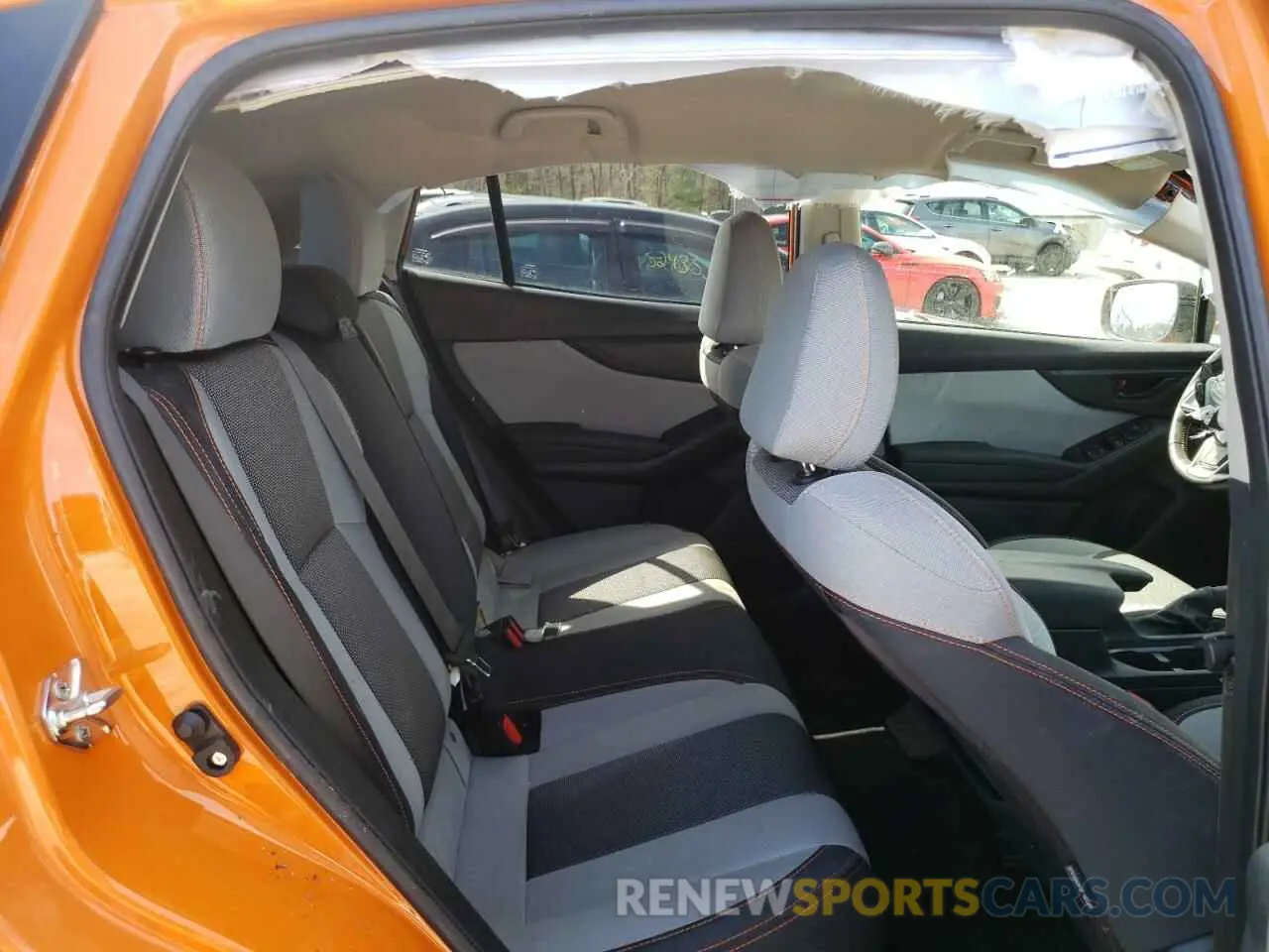 11 Photograph of a damaged car JF2GTAEC8K8236304 SUBARU CROSSTREK 2019
