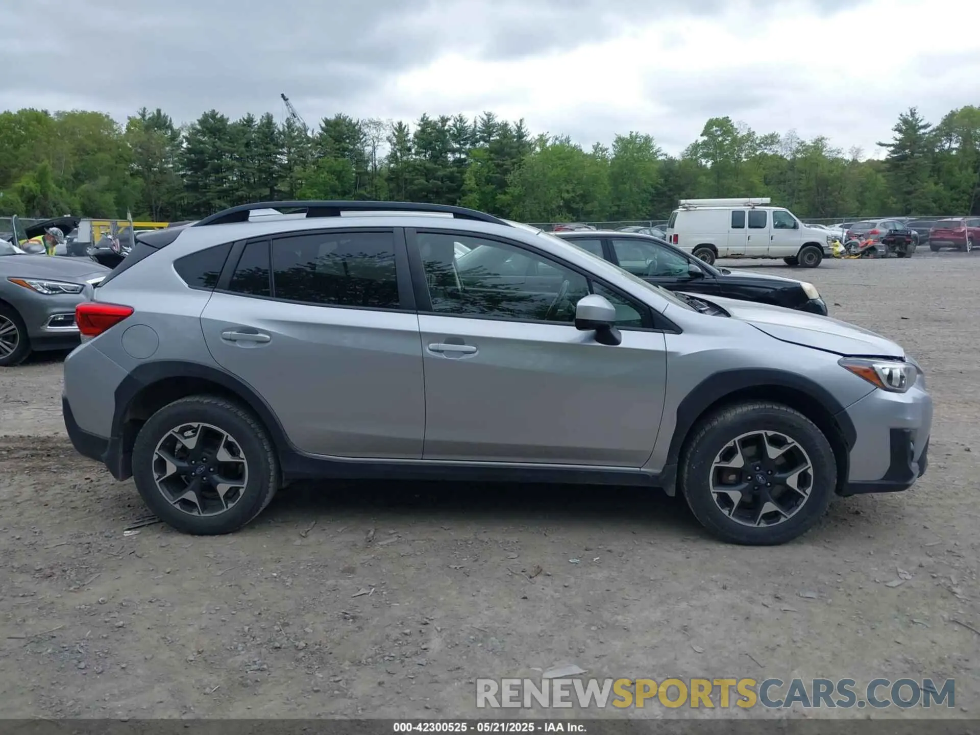 13 Photograph of a damaged car JF2GTAEC8K8277077 SUBARU CROSSTREK 2019