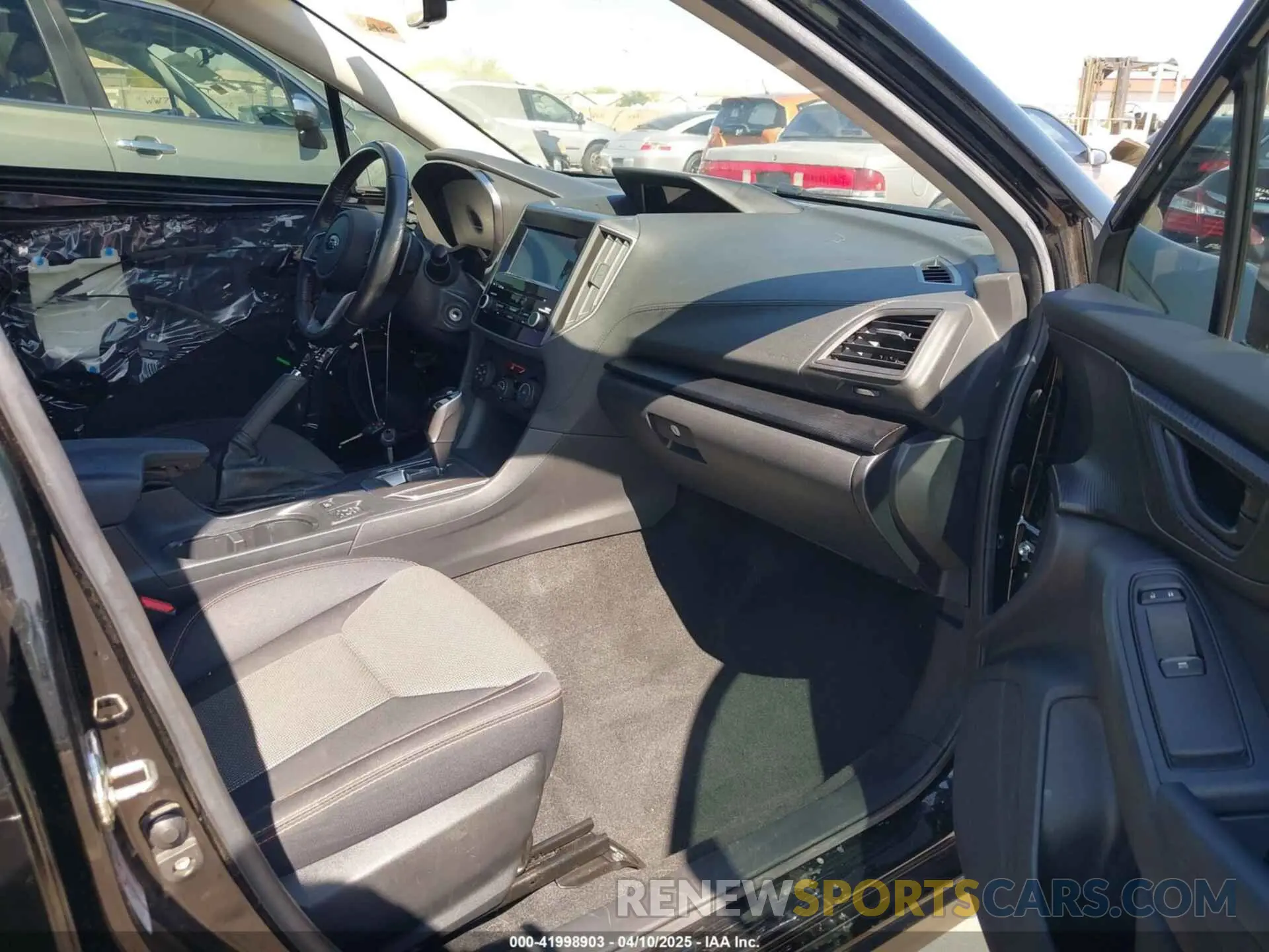5 Photograph of a damaged car JF2GTAEC8KH251546 SUBARU CROSSTREK 2019