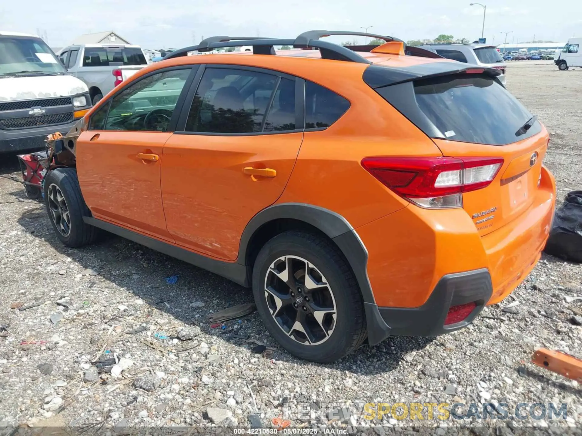 3 Photograph of a damaged car JF2GTAEC8KH308053 SUBARU CROSSTREK 2019
